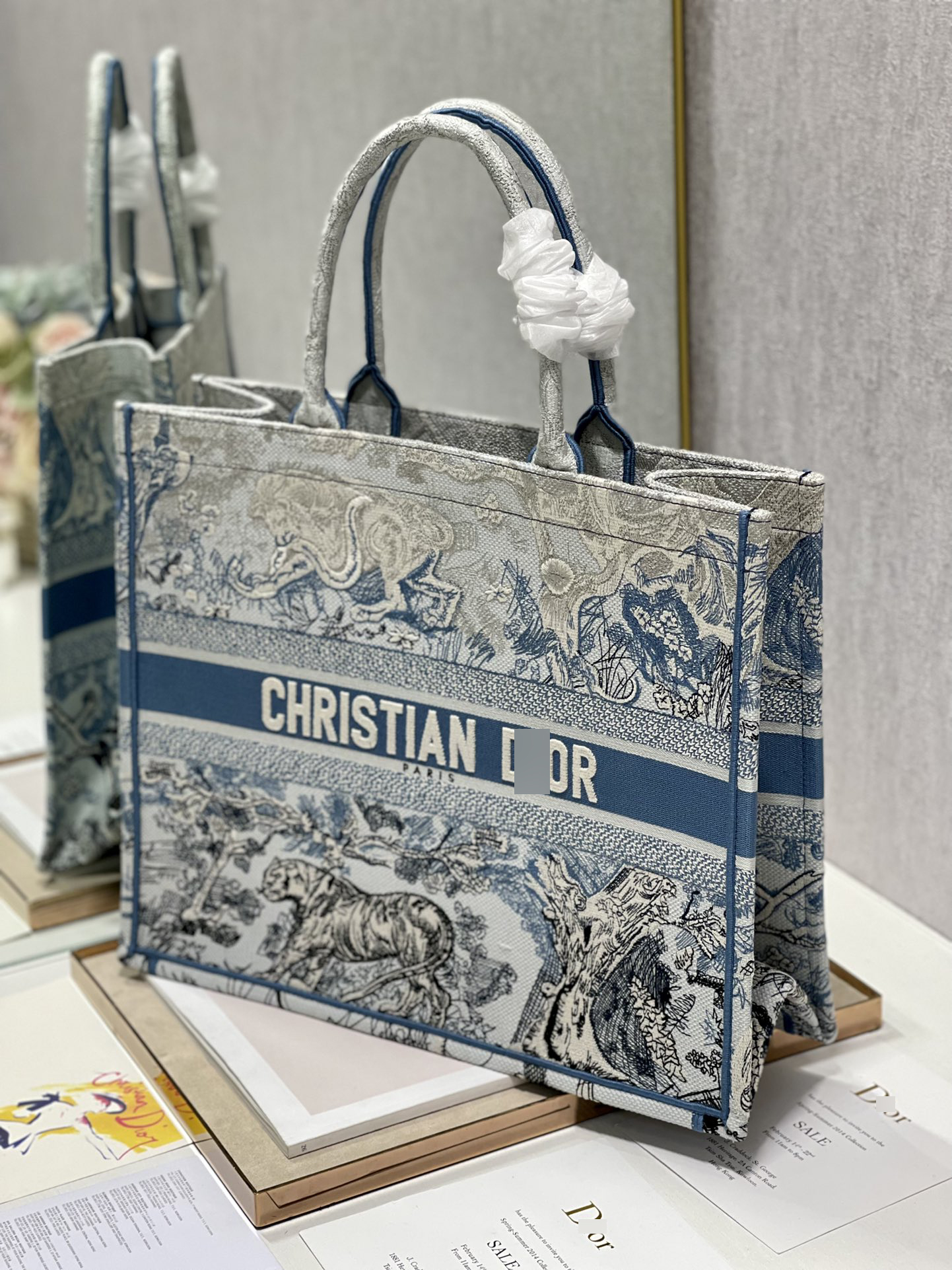 ディオールBOOK TOTE トワル ドゥ ジュイ エンブロイダリー M1286ZTQY_M928 詳細画像 2