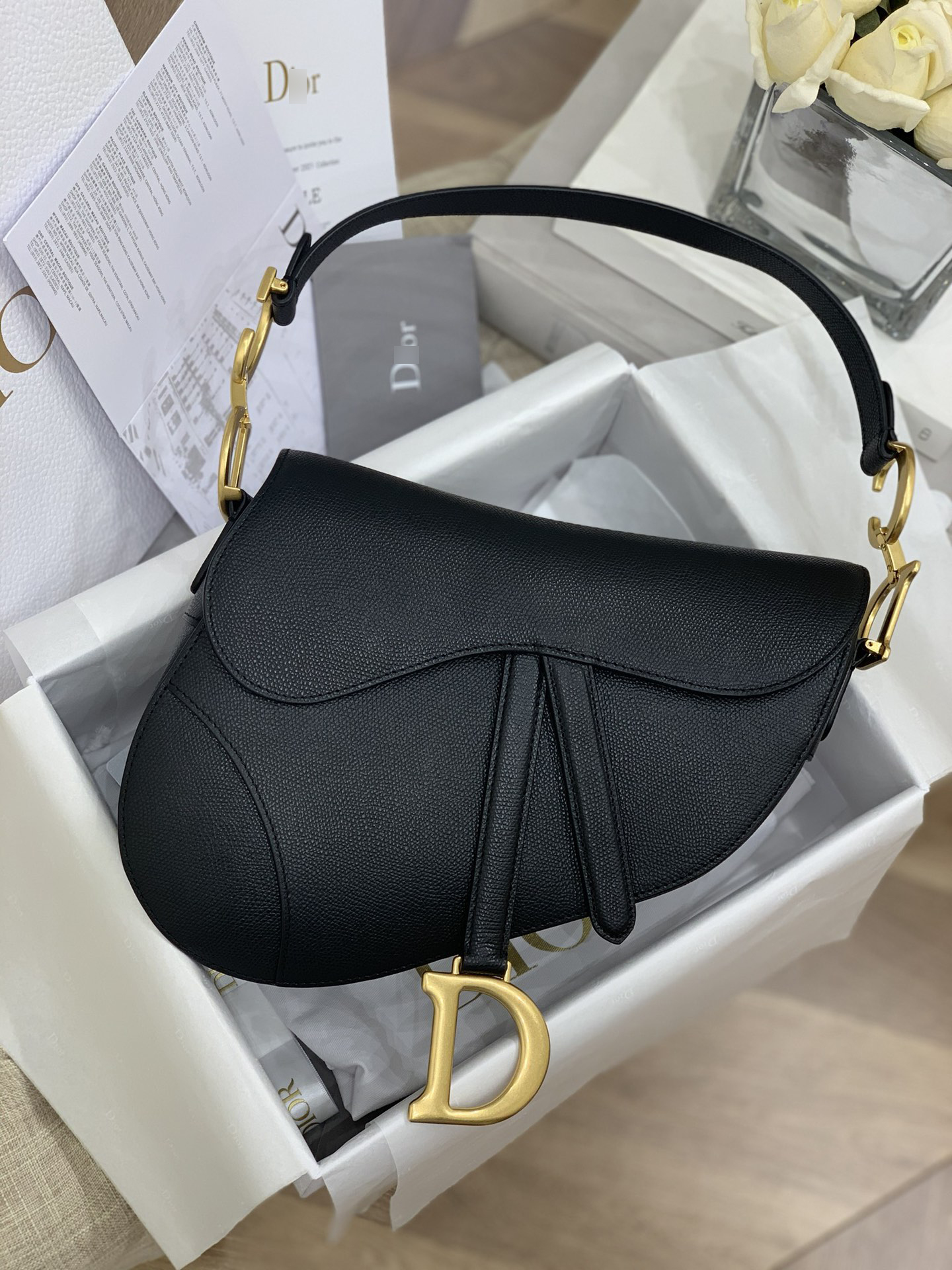 ディオールSADDLE バッグ グレインドカーフスキン M0446CBAA_M900 詳細画像 1
