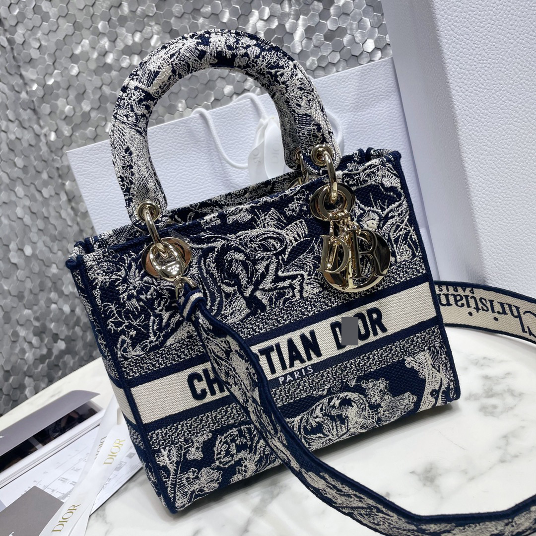 ディオールLADY D-LITE MEDIUMBAGブルートイルドジュイリバース刺繡M0565ORGO_M928 詳細画像 1