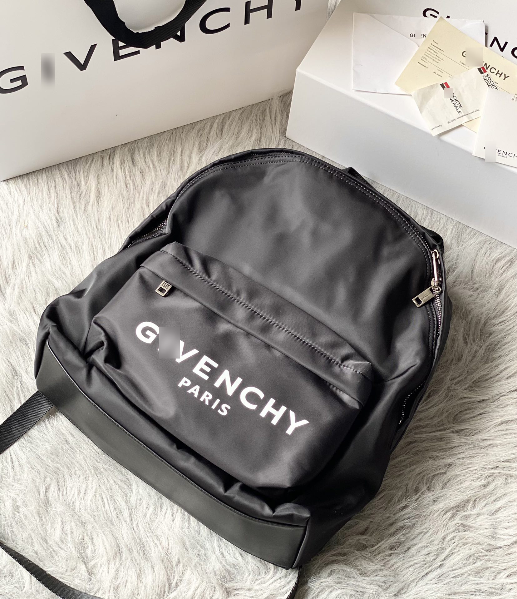 ジバンシィブラックナイロンバックパック 詳細画像 2