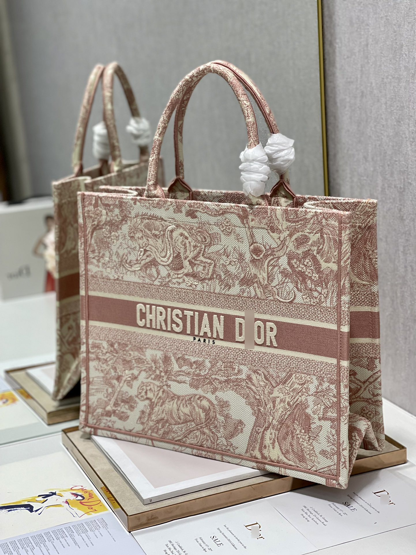 ディオールBOOK TOTE バッグ トワル ドゥ ジュイ エンブロイダリー M1286ZTDT_M956 詳細画像 3