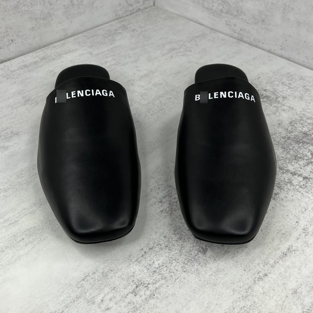 バレンシアガコージーミュールレザースリッパ636604WA72G1006 詳細画像 3