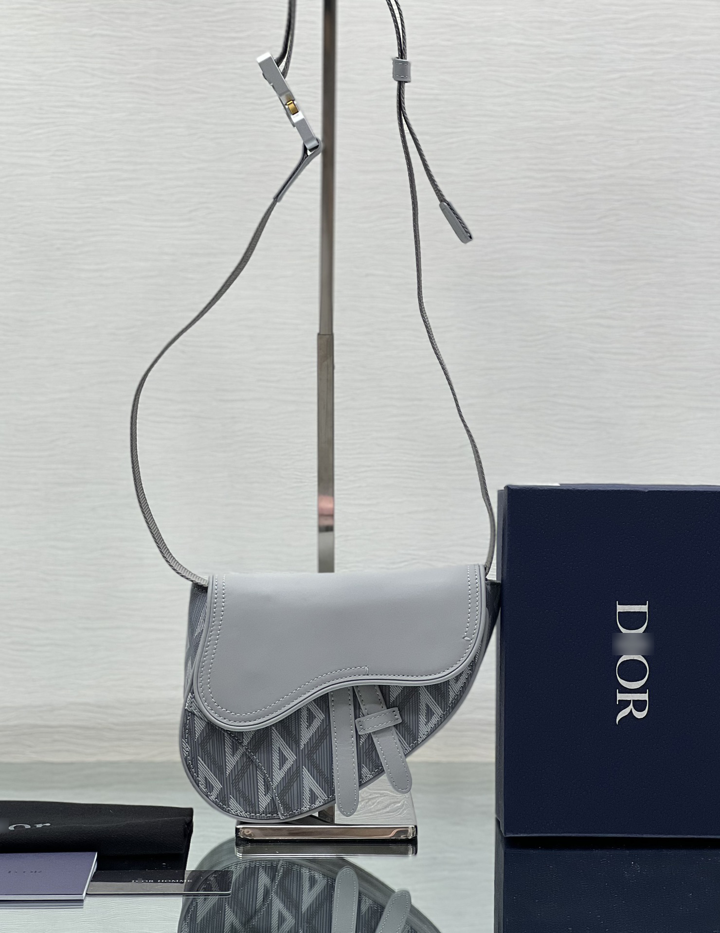 ディオールSADDLE ミニバッグ CD Diamond キャンバス & スムースカーフスキン 1ADPO022CDP_H42E 詳細画像 1