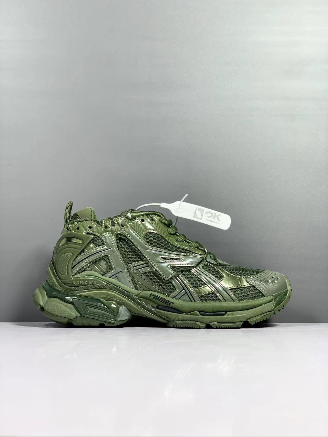 バレンシアガランナースニーカー677403W3RB13031 詳細画像 2