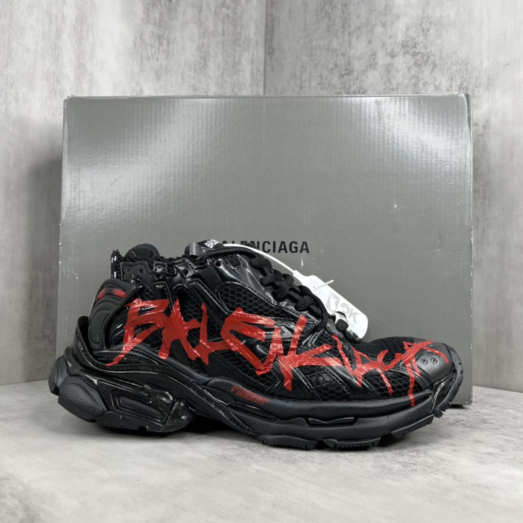 バレンシアガランナーグラフィティスニーカー677403W3RBQ1060 詳細画像 1