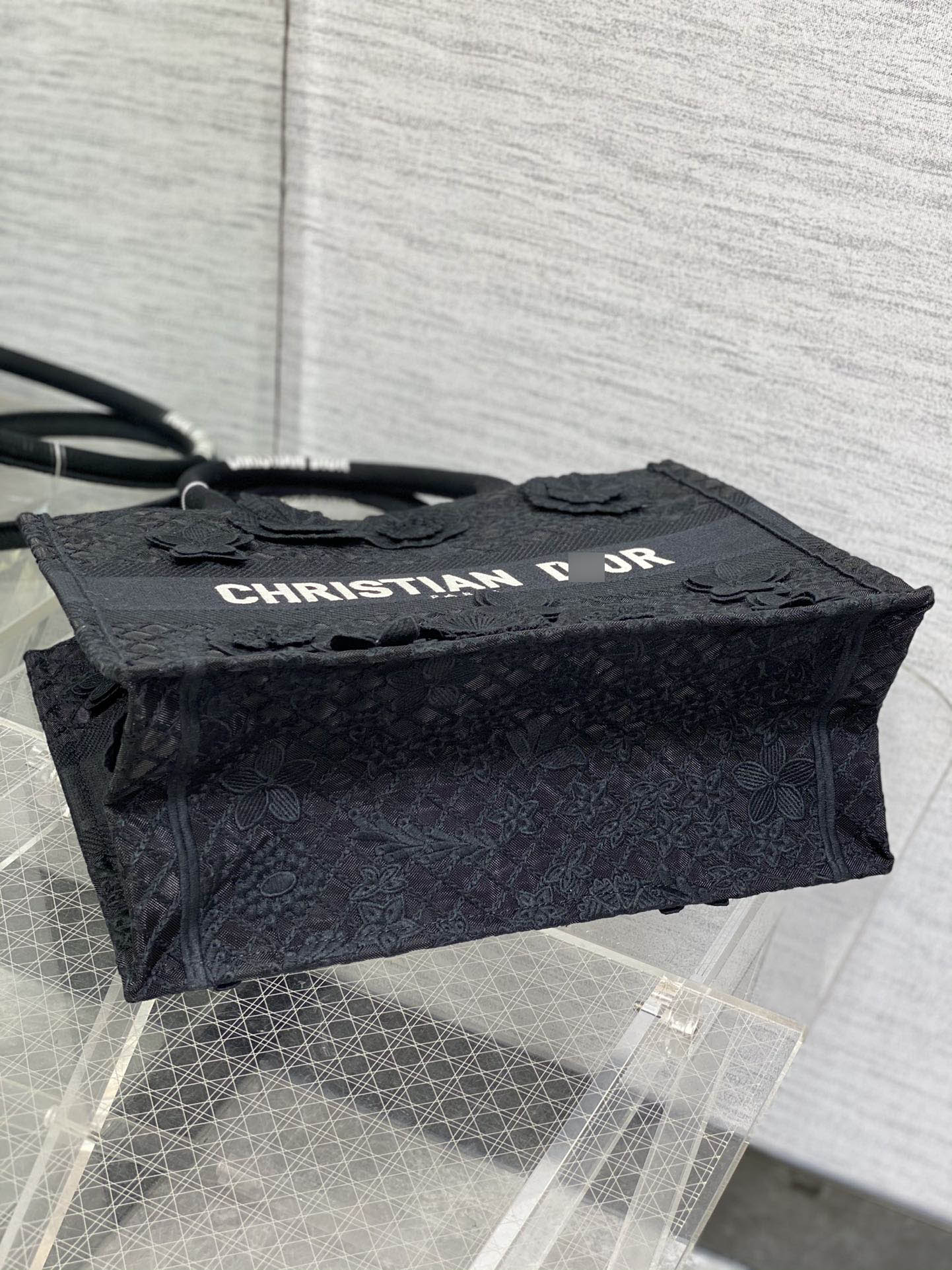 ディオールBOOK TOTE ミディアムバッグ ブラックマルチカラーD-Lace 3Dマクラメ - エフェクト刺繍 M1296ZEAX_M911 詳細画像 3