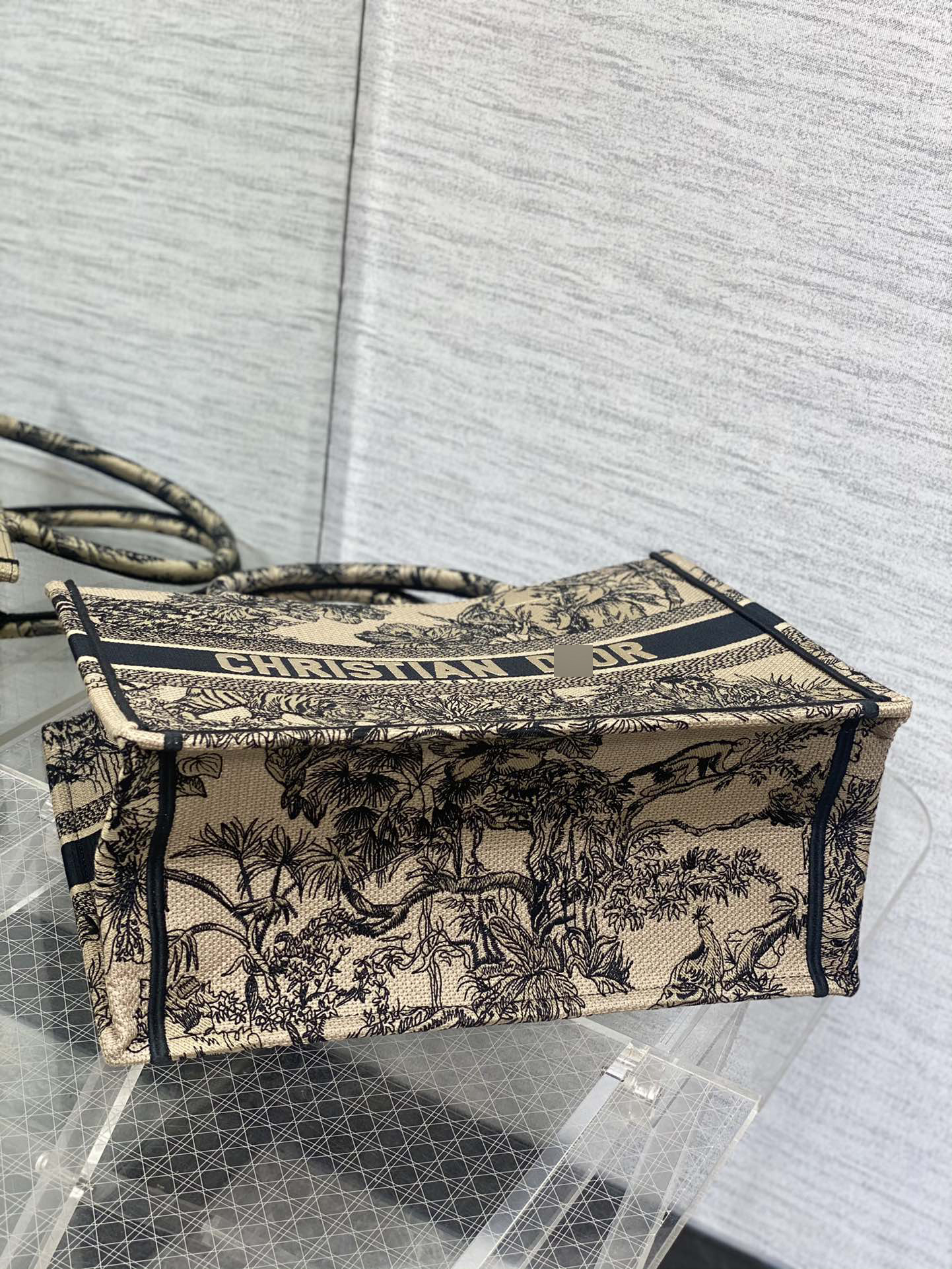 BOOK TOTE ミディアムバッグ ベージュマルチカラーToile de Jouy Voyage刺繍 M1296ZEUP_M88E 詳細画像 3