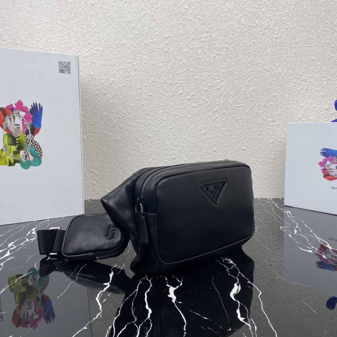 スムースレザー三角ロゴポーチショルダーバッグ 2VH127 OOO 2DMF F0002 詳細画像 2