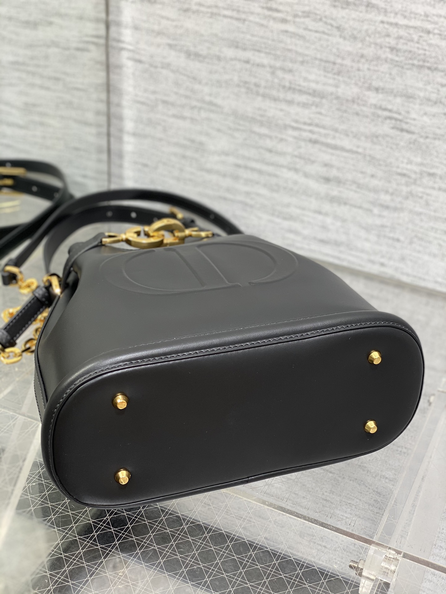 C'EST バッグ ミディアム CDエンボス カーフスキン M2271UBHA_M900 詳細画像 3