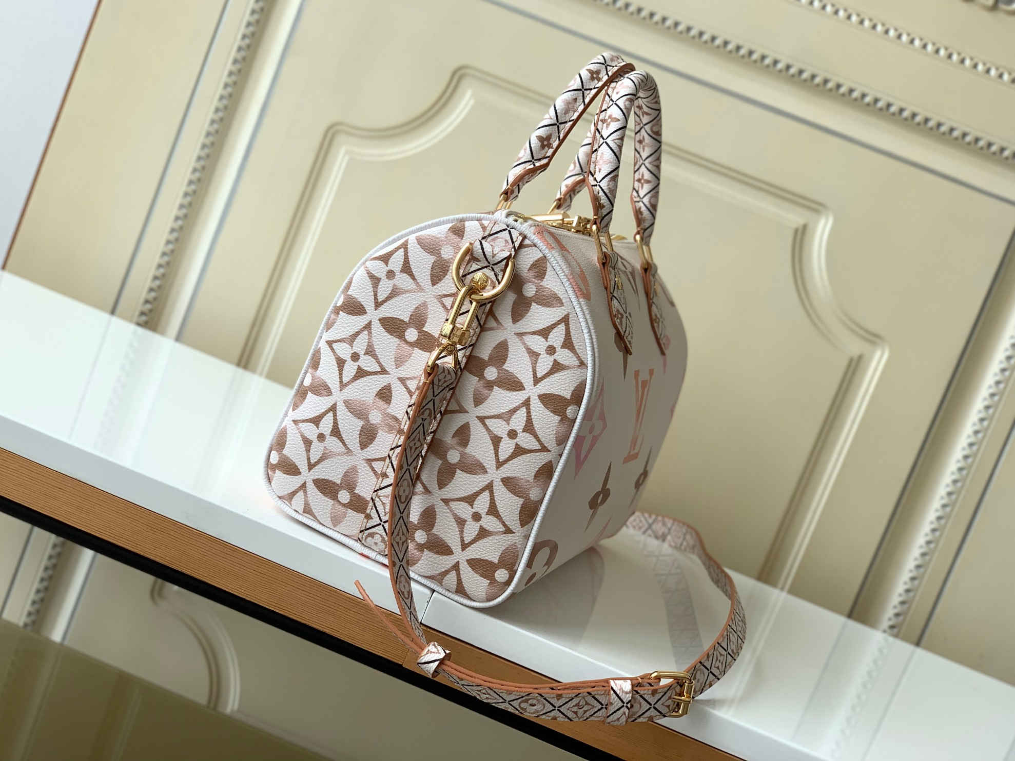 LV バイ・ザ・プール スピーディ・バンドリエール 25 カラー： ベージュ M22987 詳細画像 2