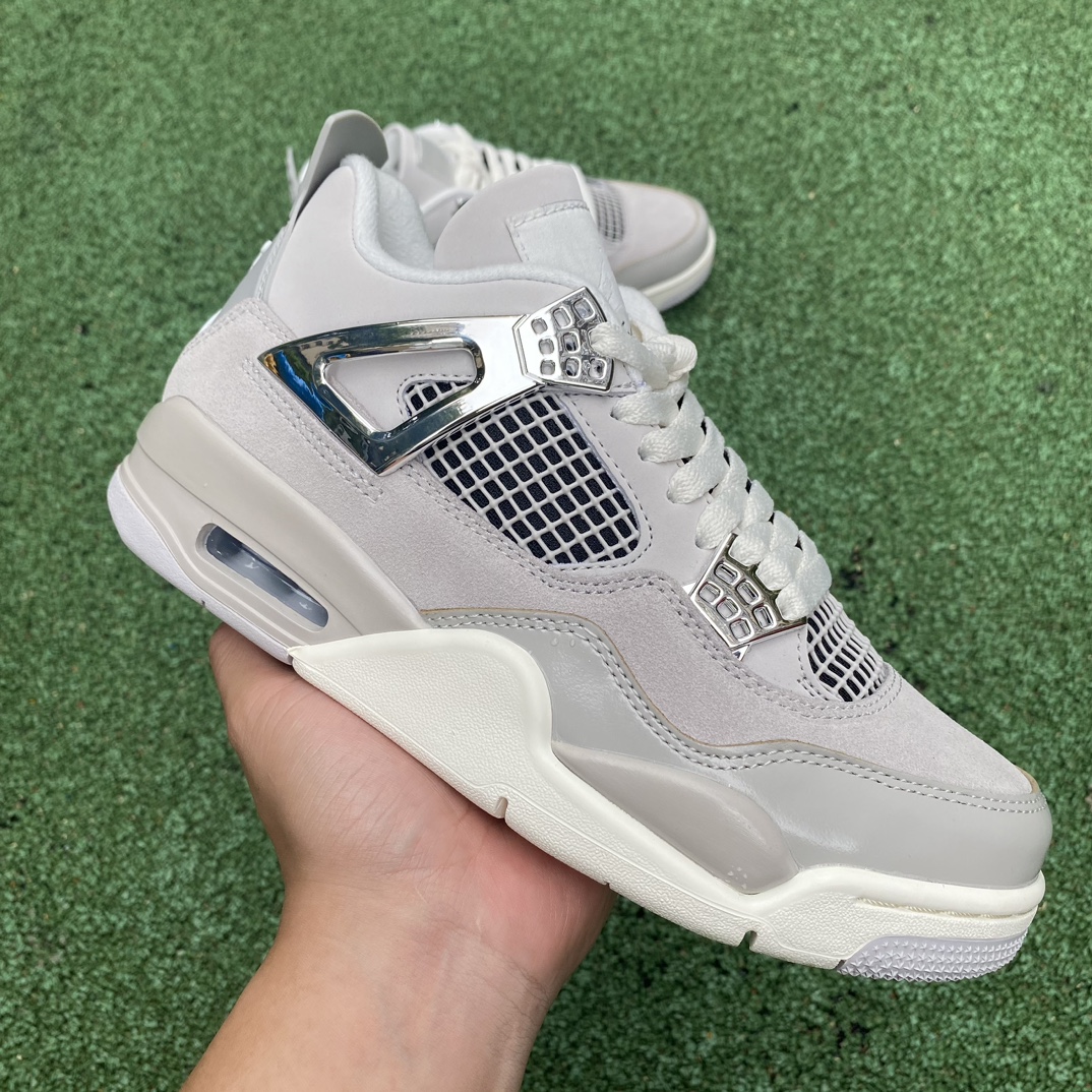 ナイキ Wmns エアジョーダン4レトロ「Frozen Moments」(LRJ) AQ9129-001 詳細画像 1