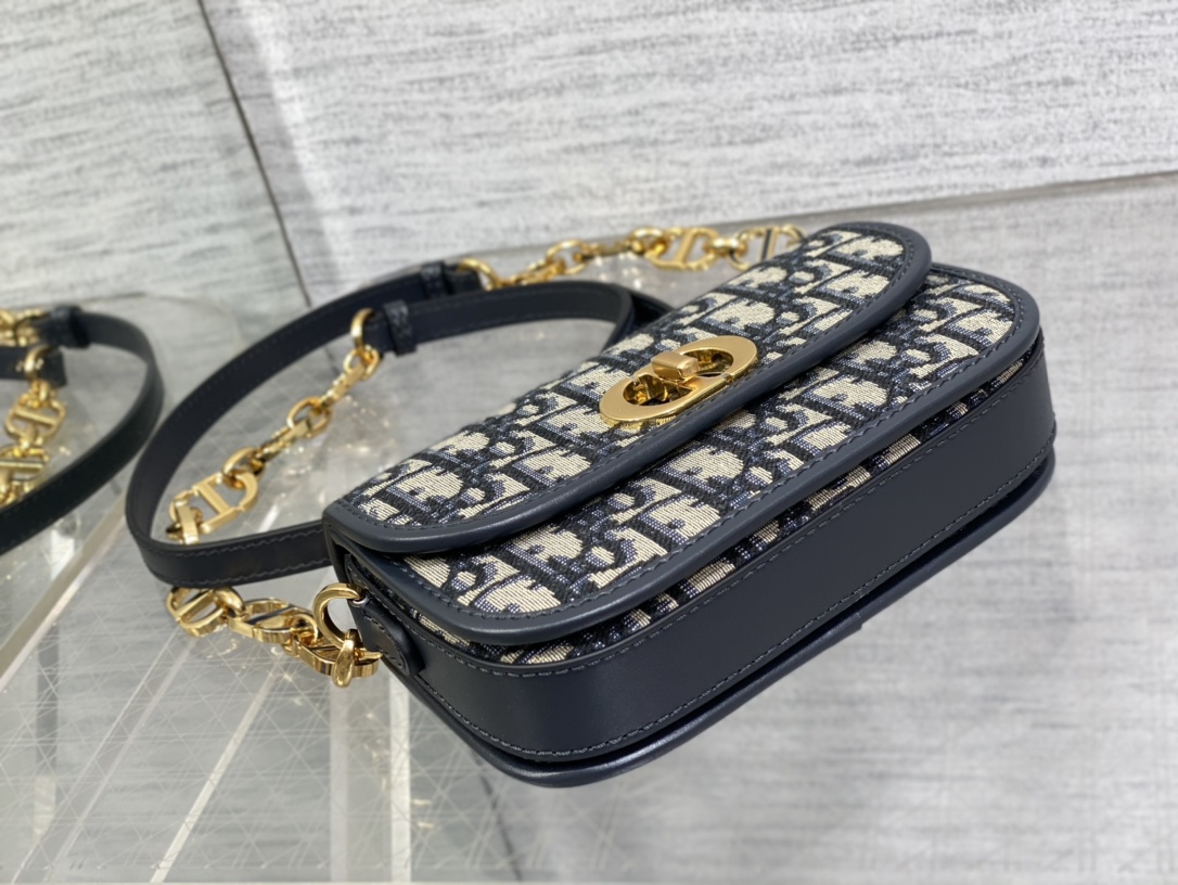 30 MONTAIGNE AVENUE バッグ スモール オブリーク ジャカード M9261UTZR_M928 詳細画像 3