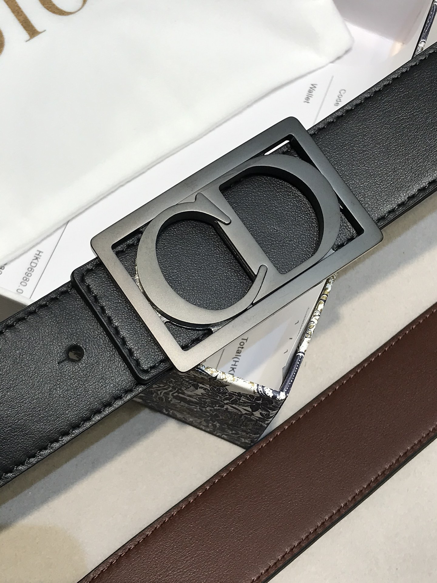 ディオールCDアイコンベルトバックルブラックマットラッカー仕上げ黄銅(3.5CM) 4948RBVAR_H00N 詳細画像 3