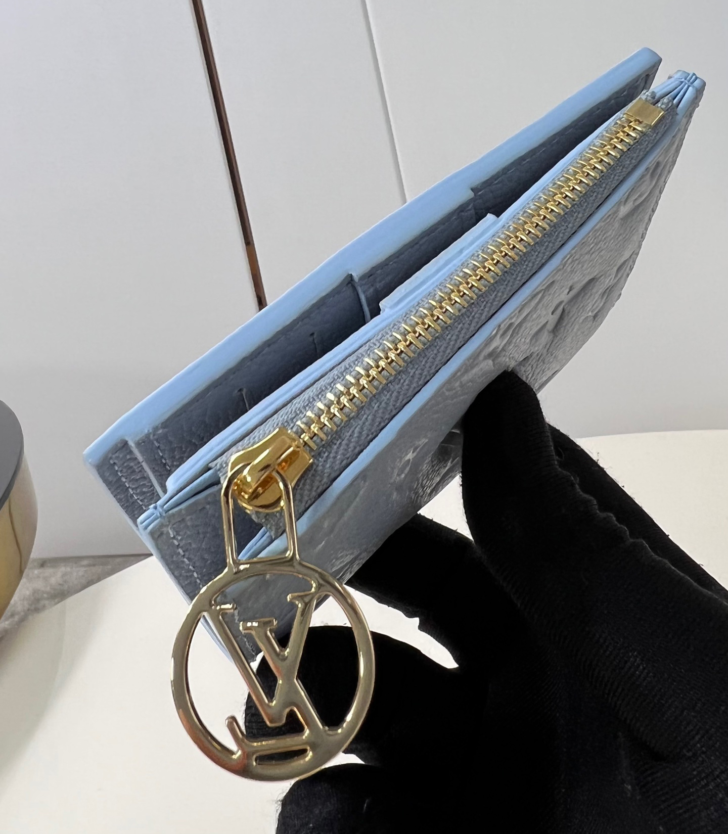ルイ・ヴィトン リサ 長財布 モノグラムアンプラント レザー M83587 詳細画像 2