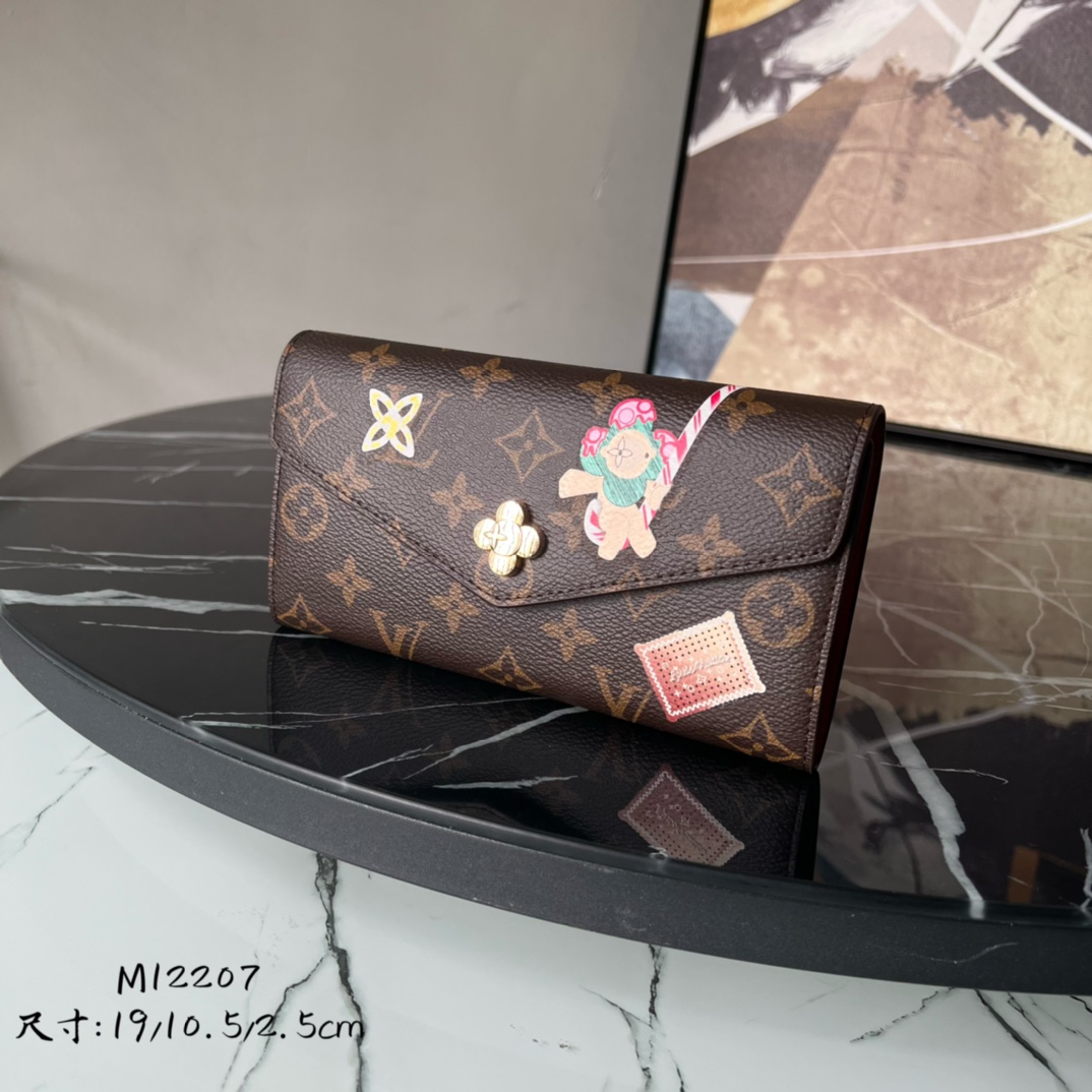 ルイヴィトン クラシック モノグラム キャンバス キャンディファクトリーシリーズ エンベロープウォレット M12207 詳細画像 1