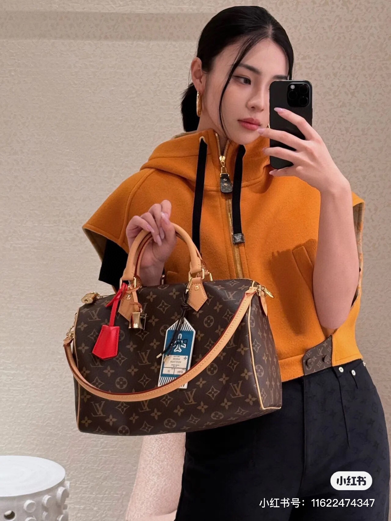 ルイヴィトン モノグラム コーティングキャンバス レッドレザーライニング トラベルバッグ M11945 詳細画像 1