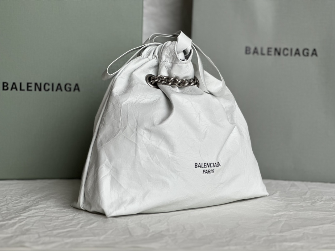 Balenciaga's new Crush Tote bag  742942210IU9001 詳細画像 3