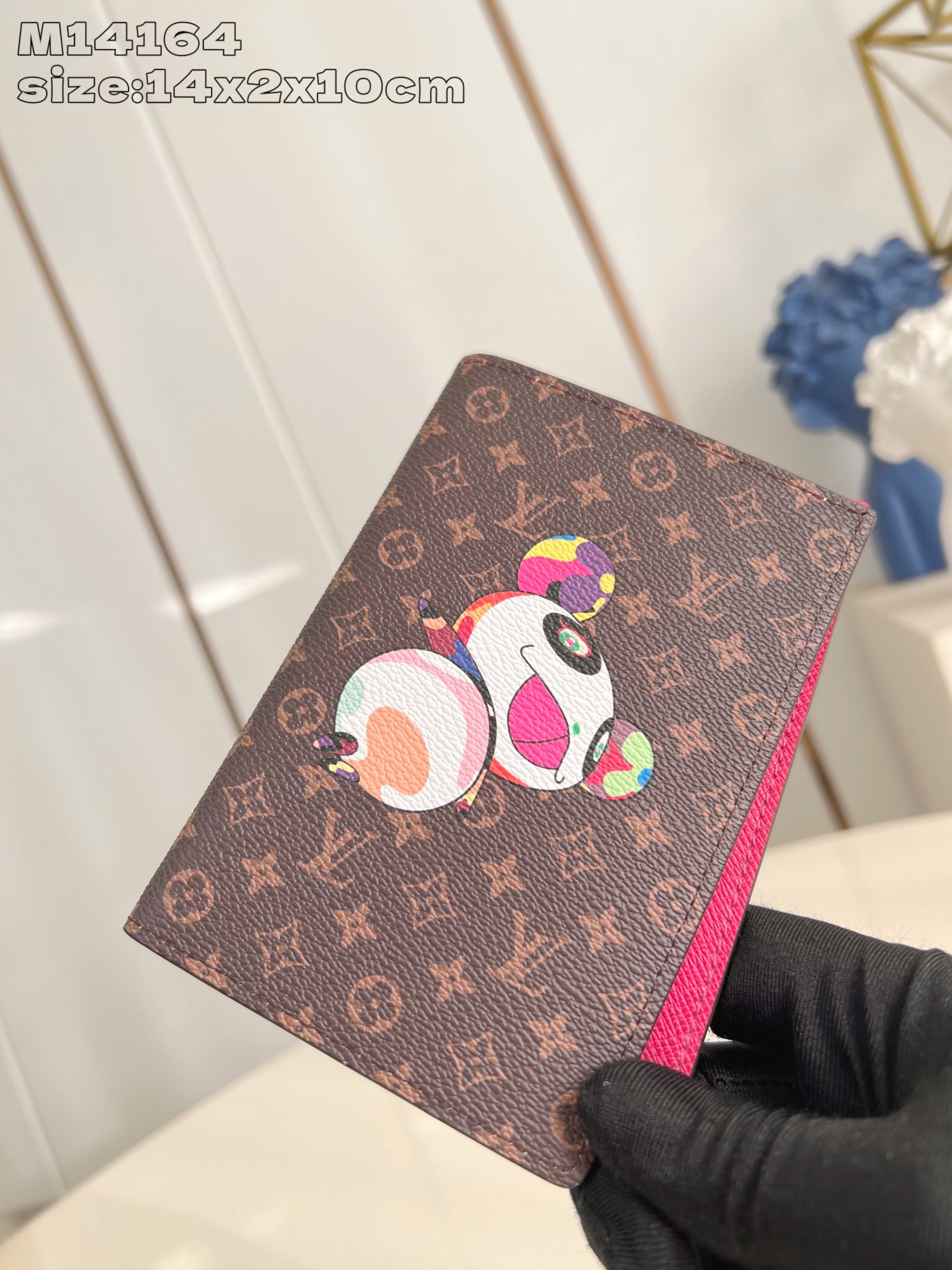 ルイヴィトン LV x TM パスポートカバー M14164 詳細画像 2