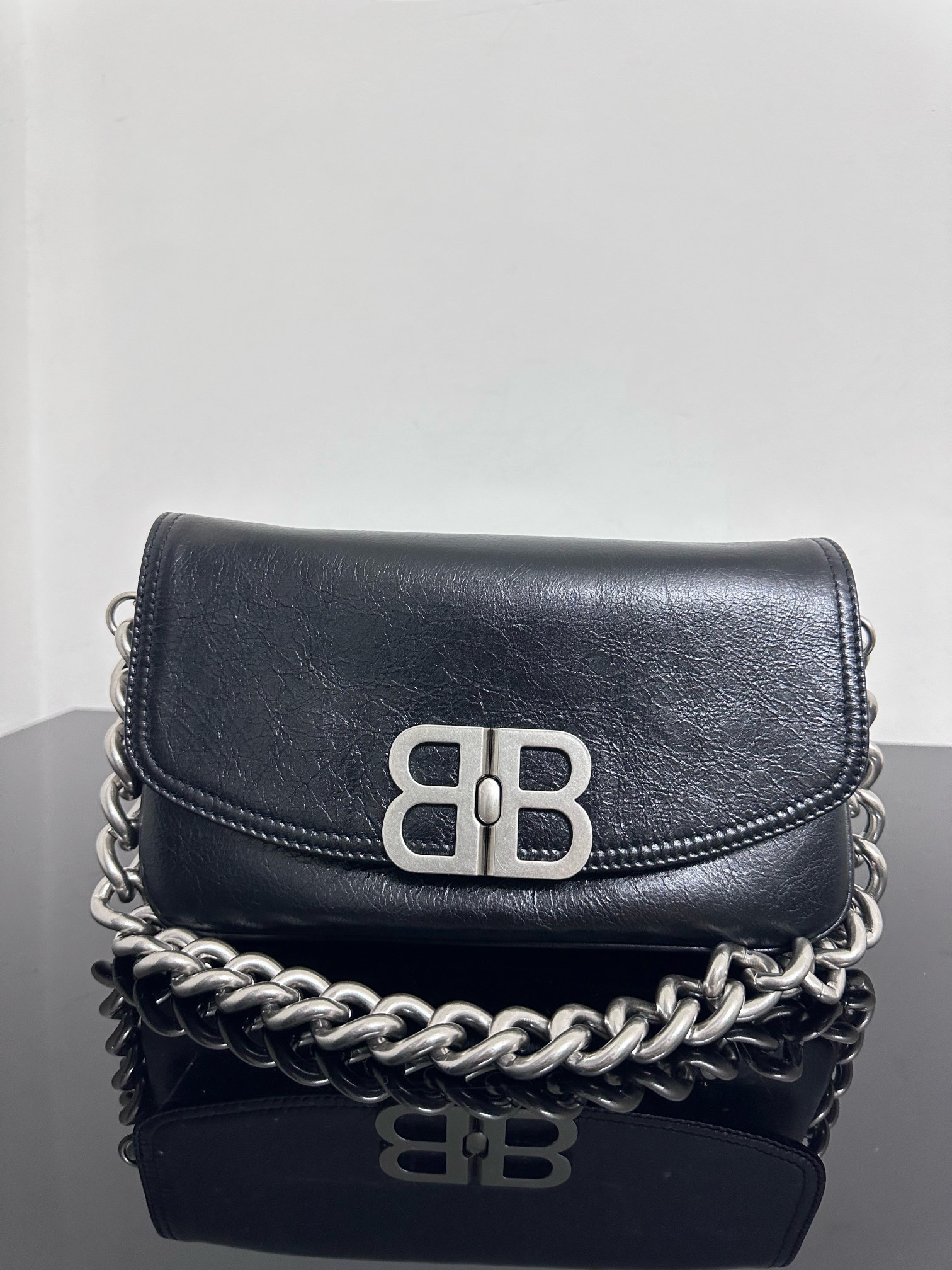 バレンシアガ BB チェーン レザー ショルダーバッグ 7485962ABFJ 1000 詳細画像 3