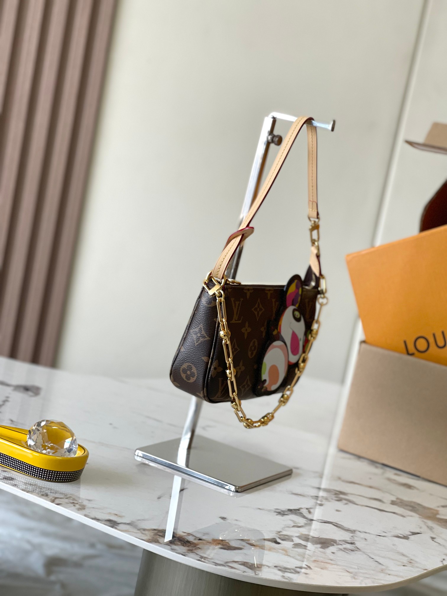 ルイヴィトン LV × TM ポシェット アクセサリー M13440 詳細画像 2