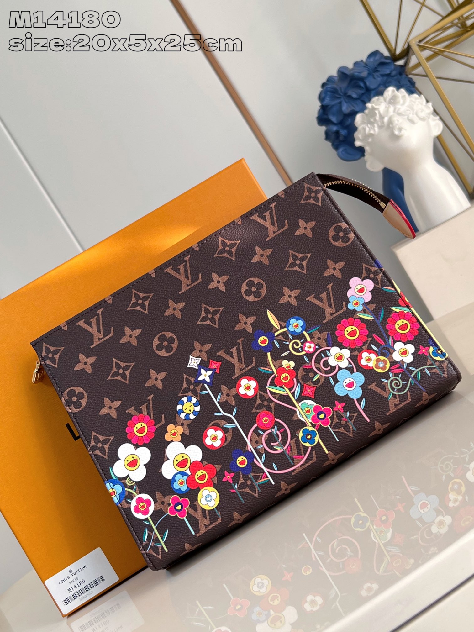 ルイヴィトン LV x TM トイレタリーポーチ その他 モノグラムキャンバス M14180 詳細画像 1