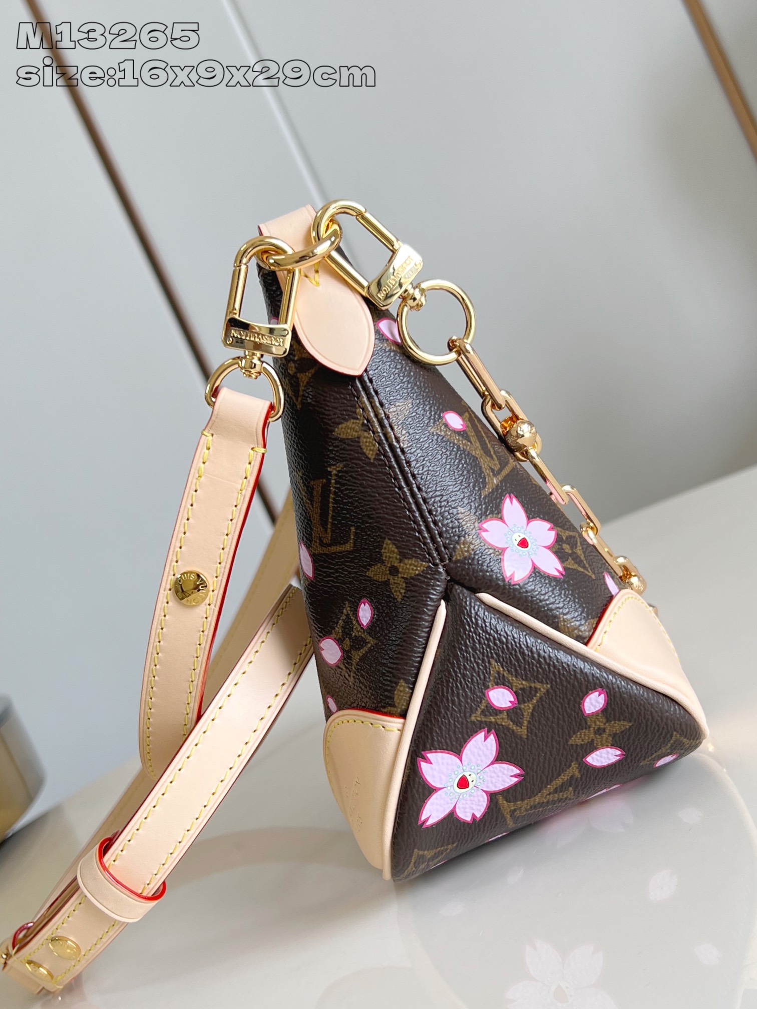 ルイ・ヴィトン LV x TM ブローニュ NM モノグラム M13265 詳細画像 3