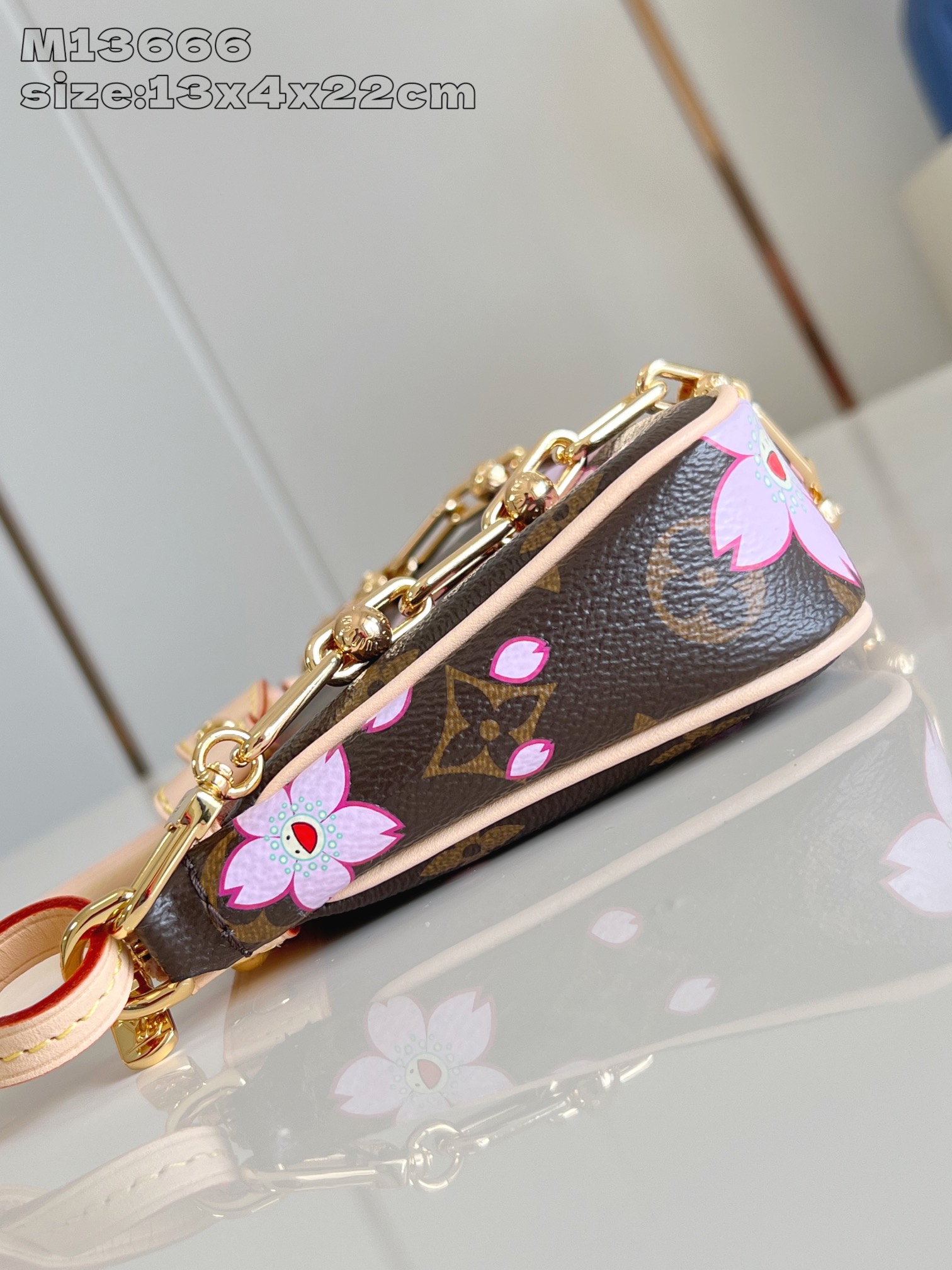 ルイ・ヴィトン LV×TM ポシェット・アクセソワール モノグラム M13666 詳細画像 3