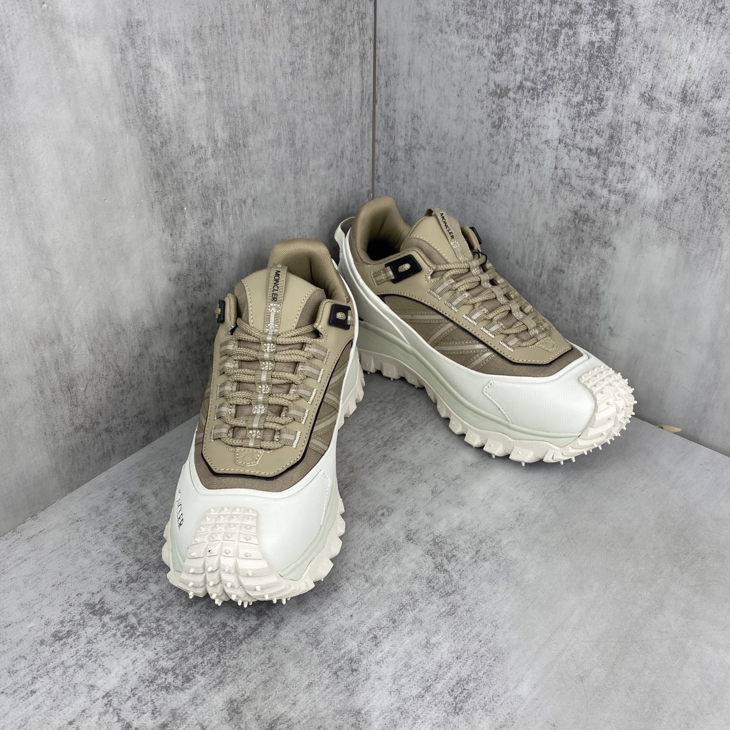 モンクレール トレイルグリップ GTX スニーカー K109A4M00150M629121F 詳細画像 2