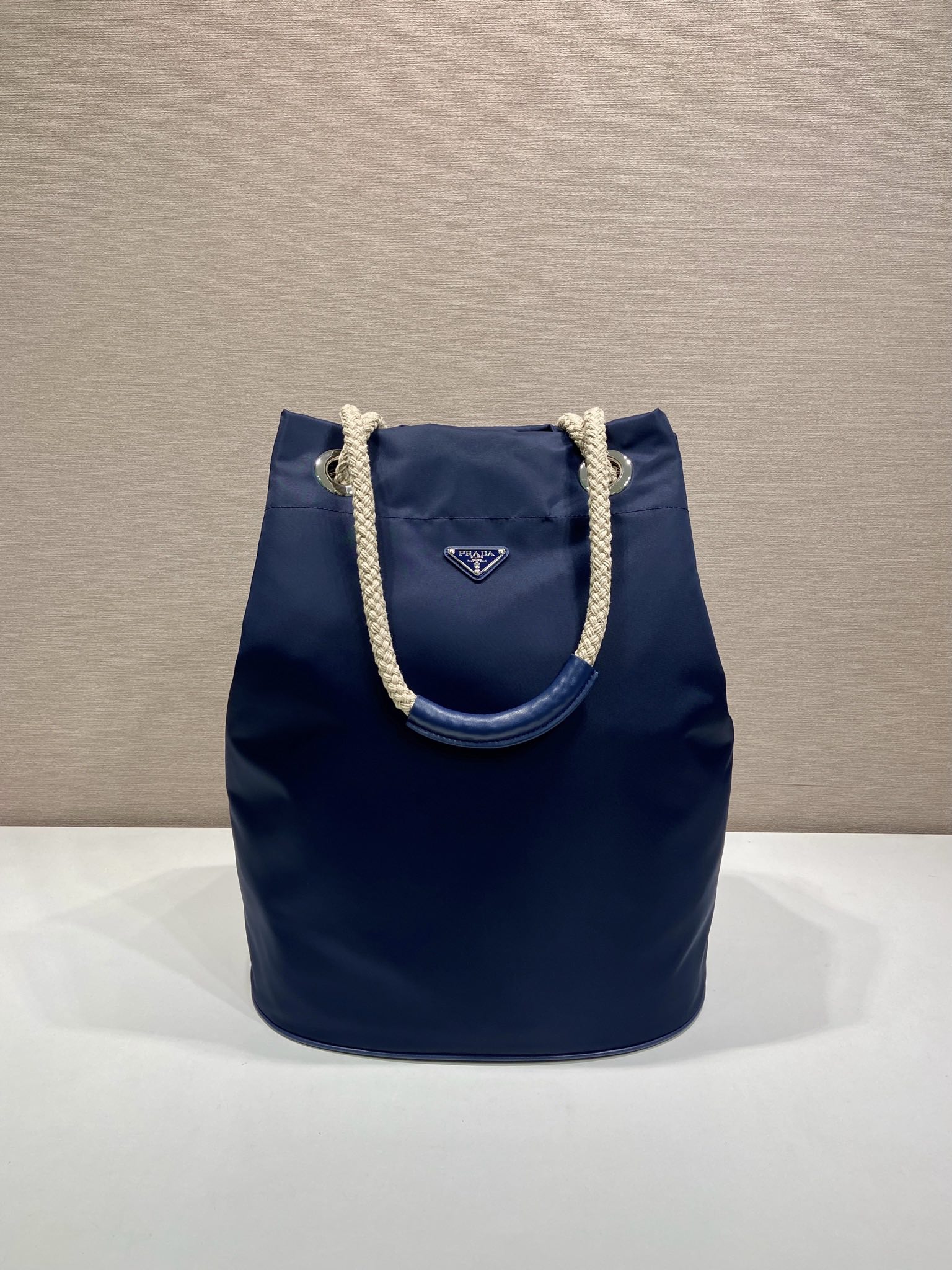 プラダ マリナー ミディアム Re-Nylon トートバッグ 2VG133_2HG8_F0216_V_OOO 詳細画像 1