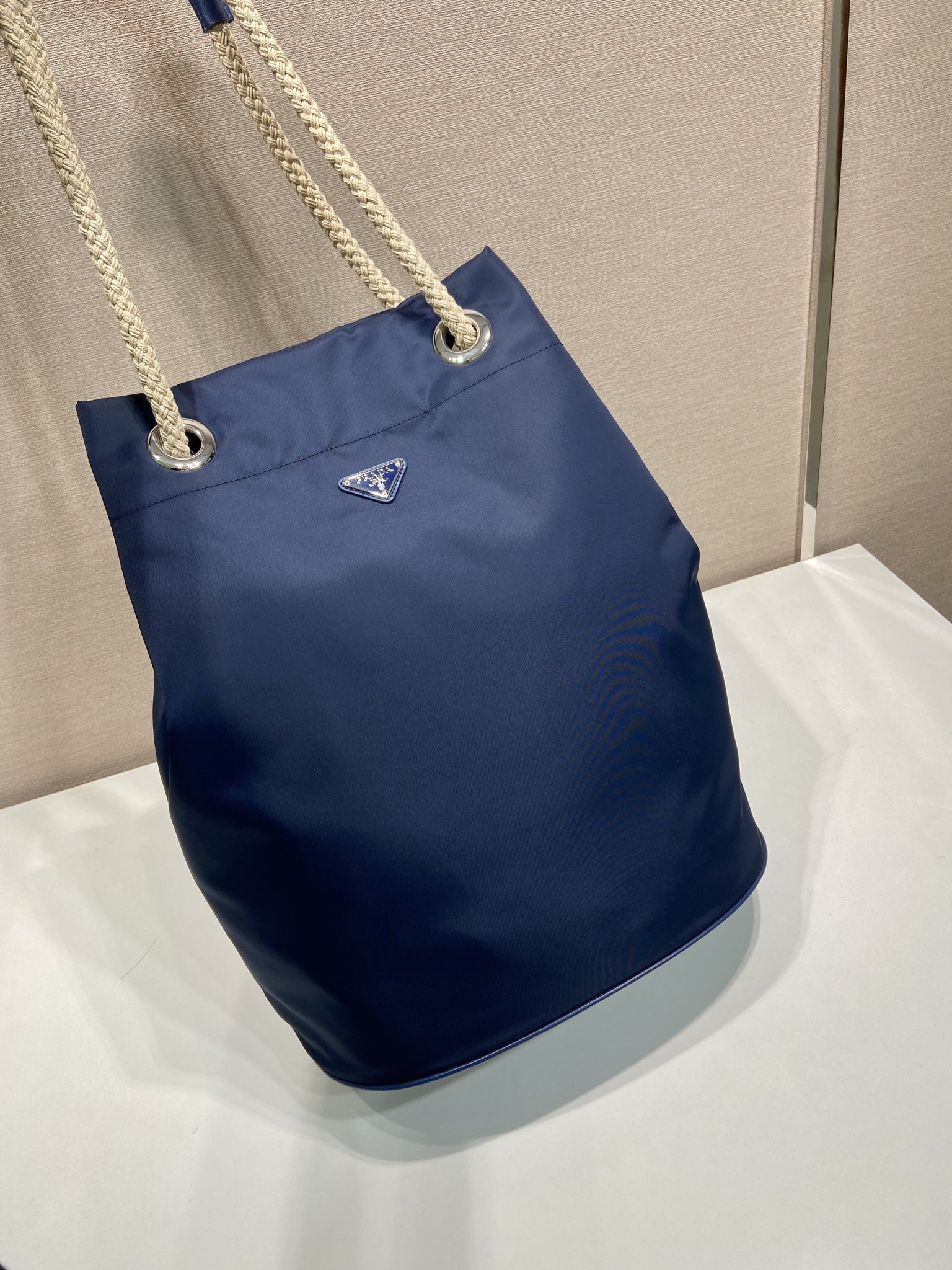 プラダ マリナー ミディアム Re-Nylon トートバッグ 2VG133_2HG8_F0216_V_OOO 詳細画像 2