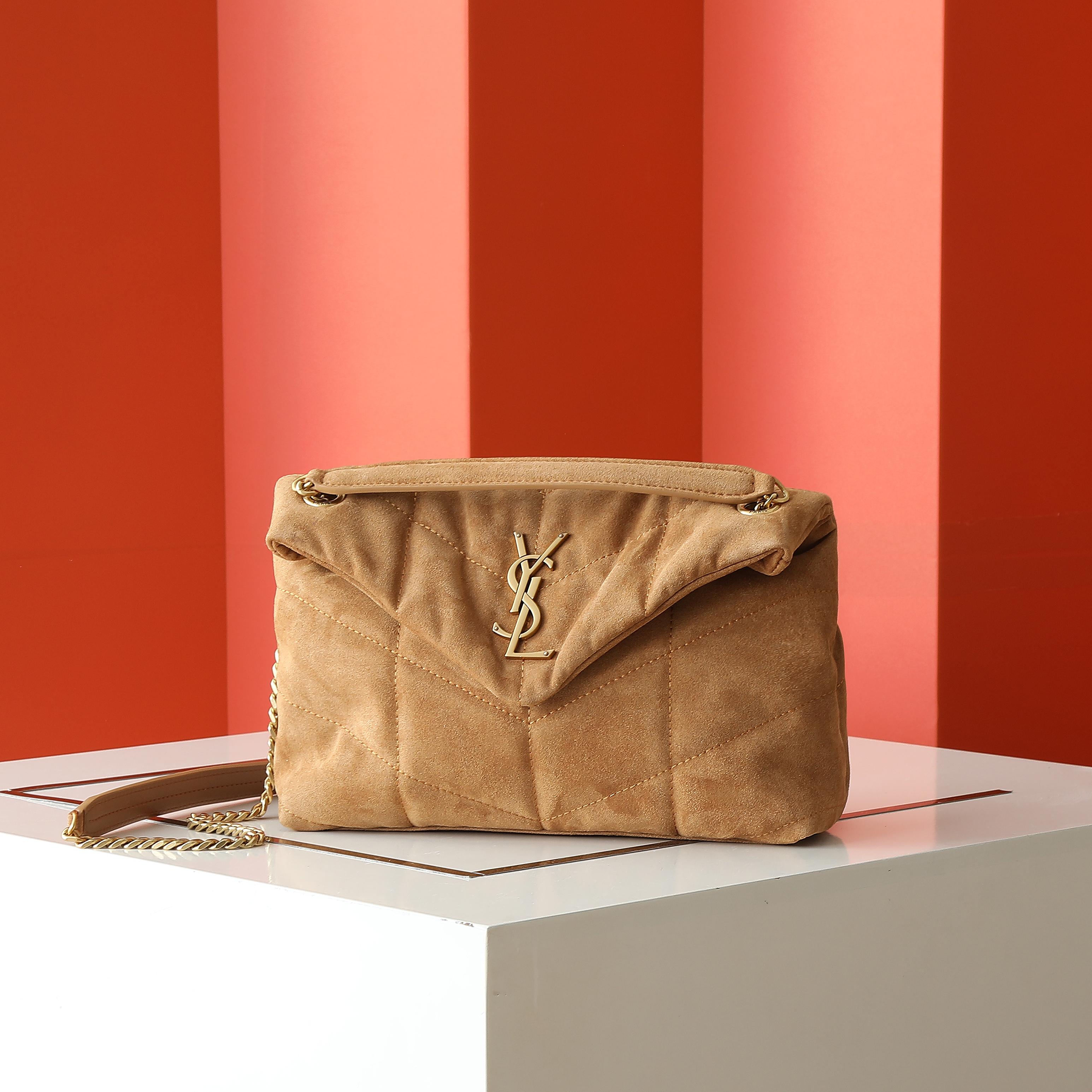 YSL サンローラン スモール パファー スエード 5774761U8377761 詳細画像 1