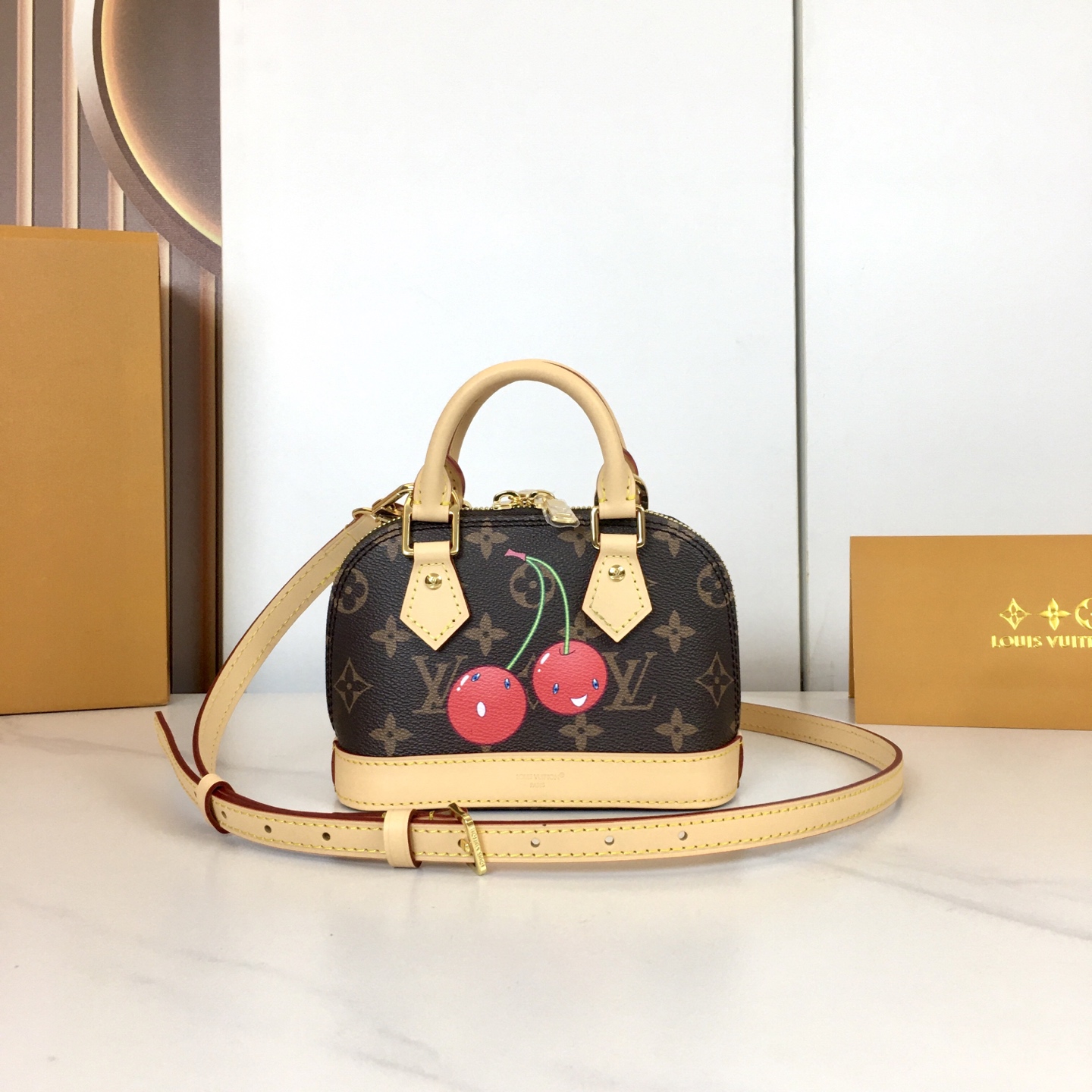 ルイ・ヴィトン LV × TM ナノ アルマ モノグラム M13416 詳細画像 1
