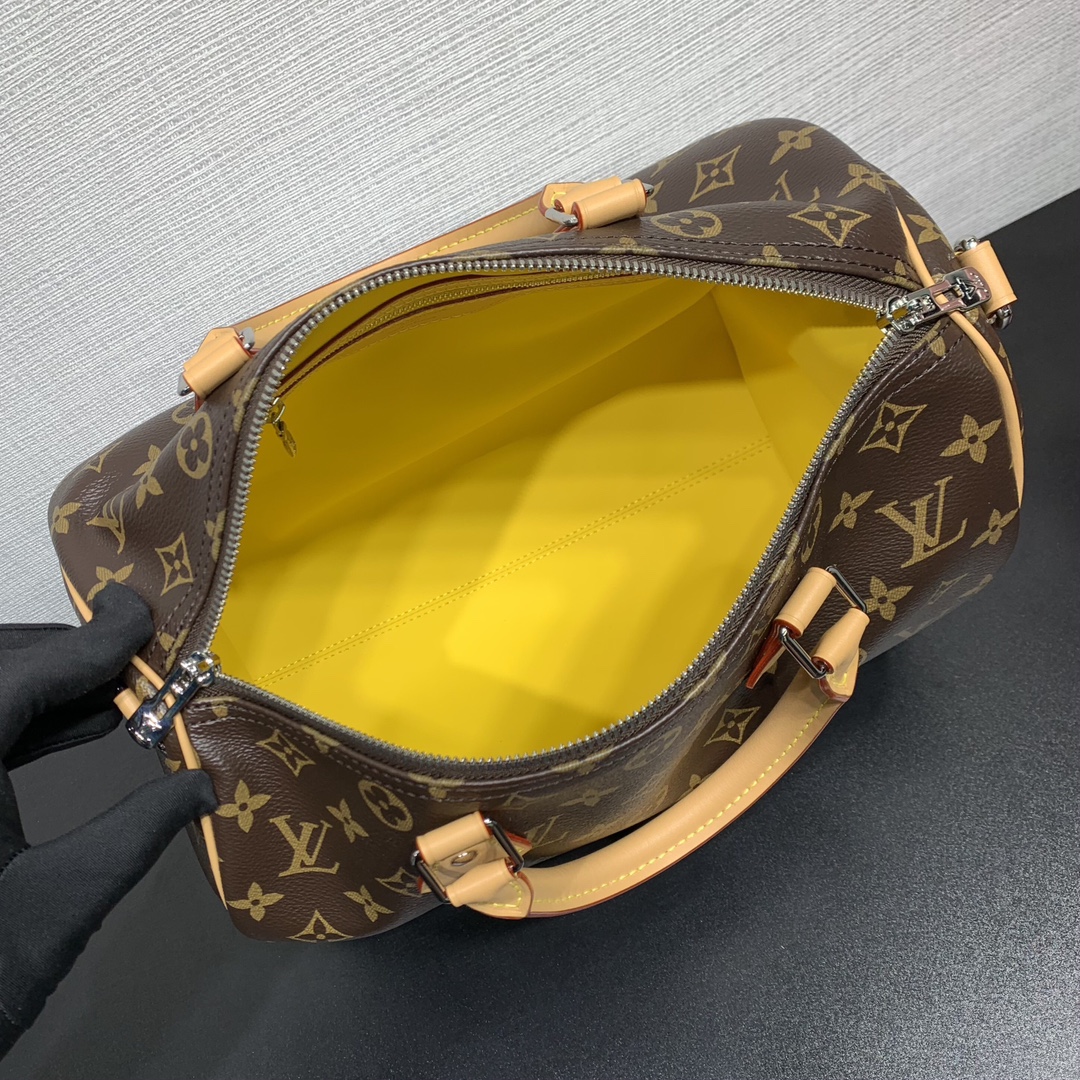 ルイ・ヴィトン 57thストリート NYC スピーディ ソフト 30 モノグラム M12803 詳細画像 3