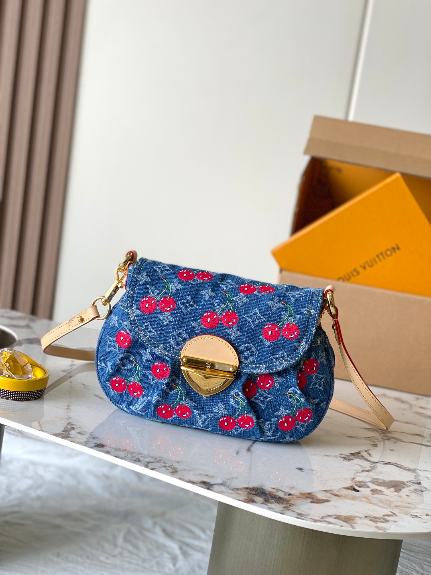 ルイ・ヴィトン LV x TM サンセット モノグラム デニム M13680 詳細画像 1