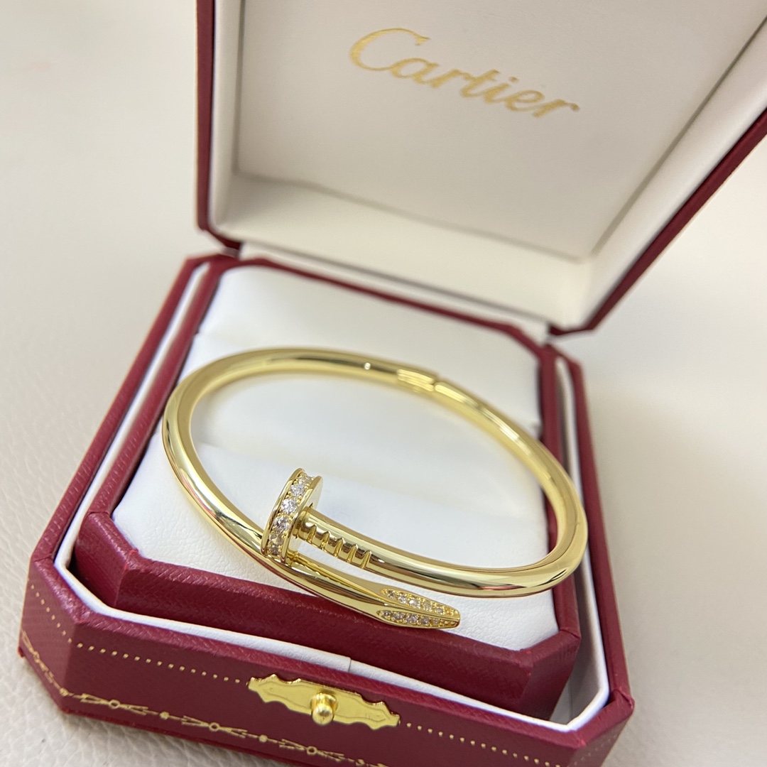 カルティエ バックル ダイヤモンド ネイル ブレスレット B6048617 詳細画像 1