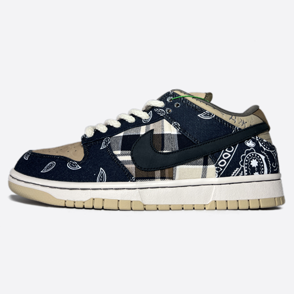 ナイキ トラビススコット X SBダンクローCT5053-001(PKゴッド)