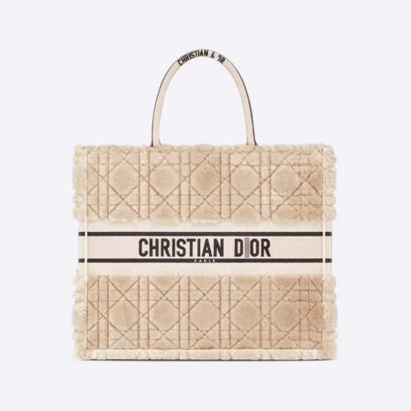 ディオールBOOK TOTE ラージバッグ ベージュカナジュシアリング M1286ZMBU_M918 画像 1