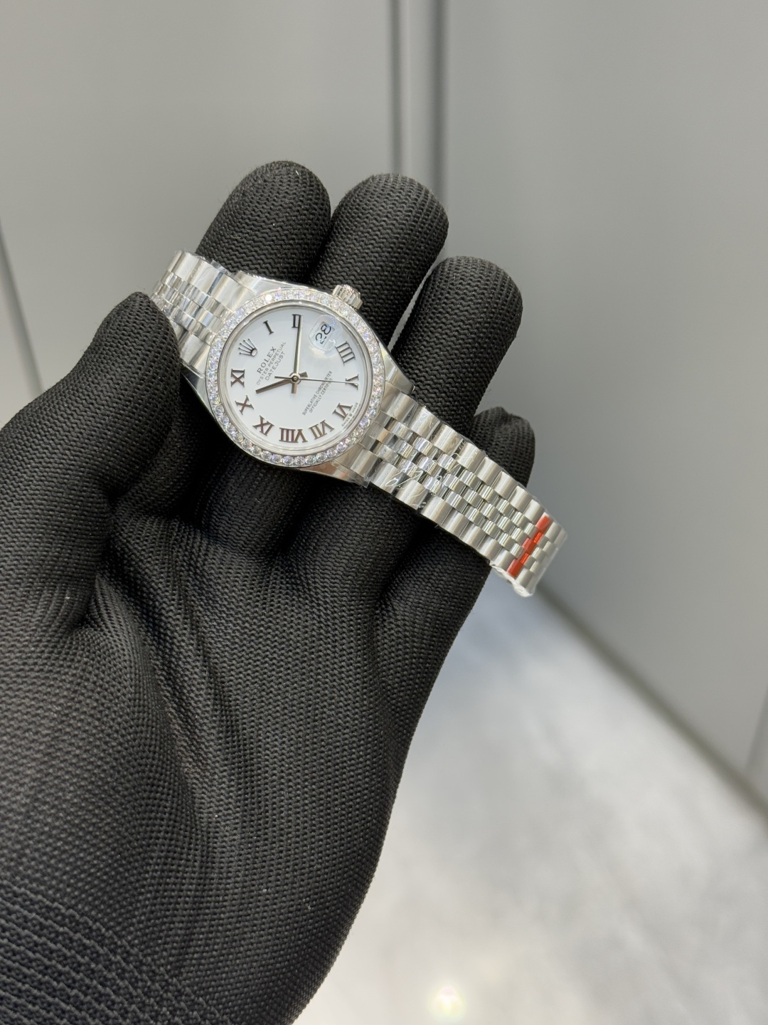 ロレックス デイトジャスト 31mm ホワイトダイヤル 詳細画像 3