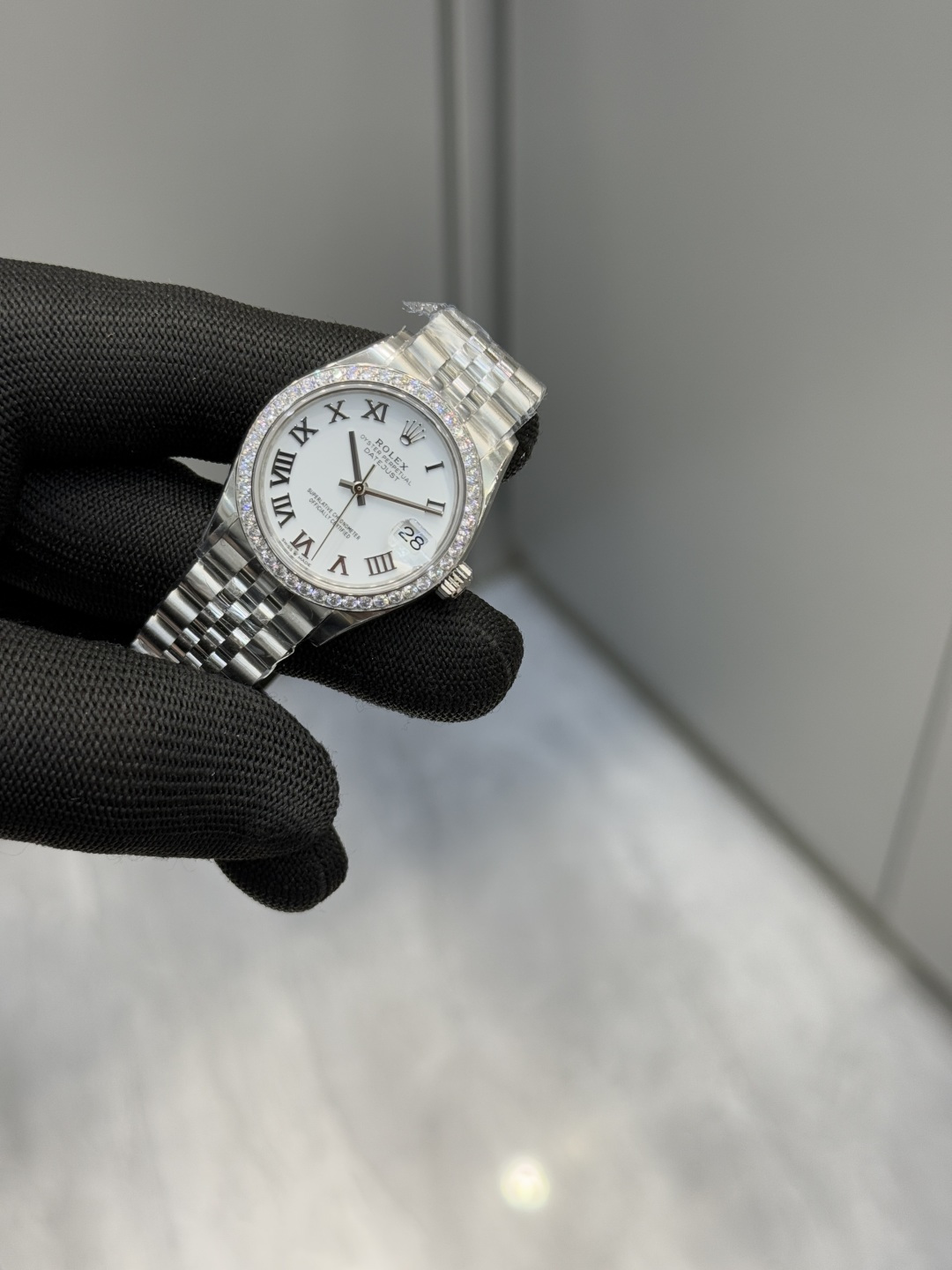 ロレックス デイトジャスト 31mm ホワイトダイヤル 画像 4