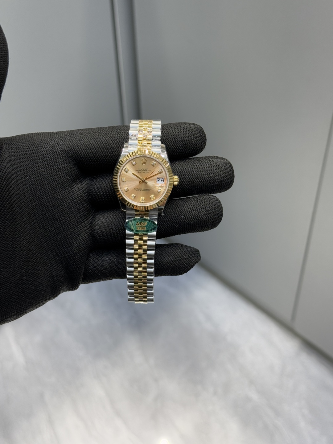 ロレックス デイトジャスト 31mm シャンパンダイヤル 詳細画像 1
