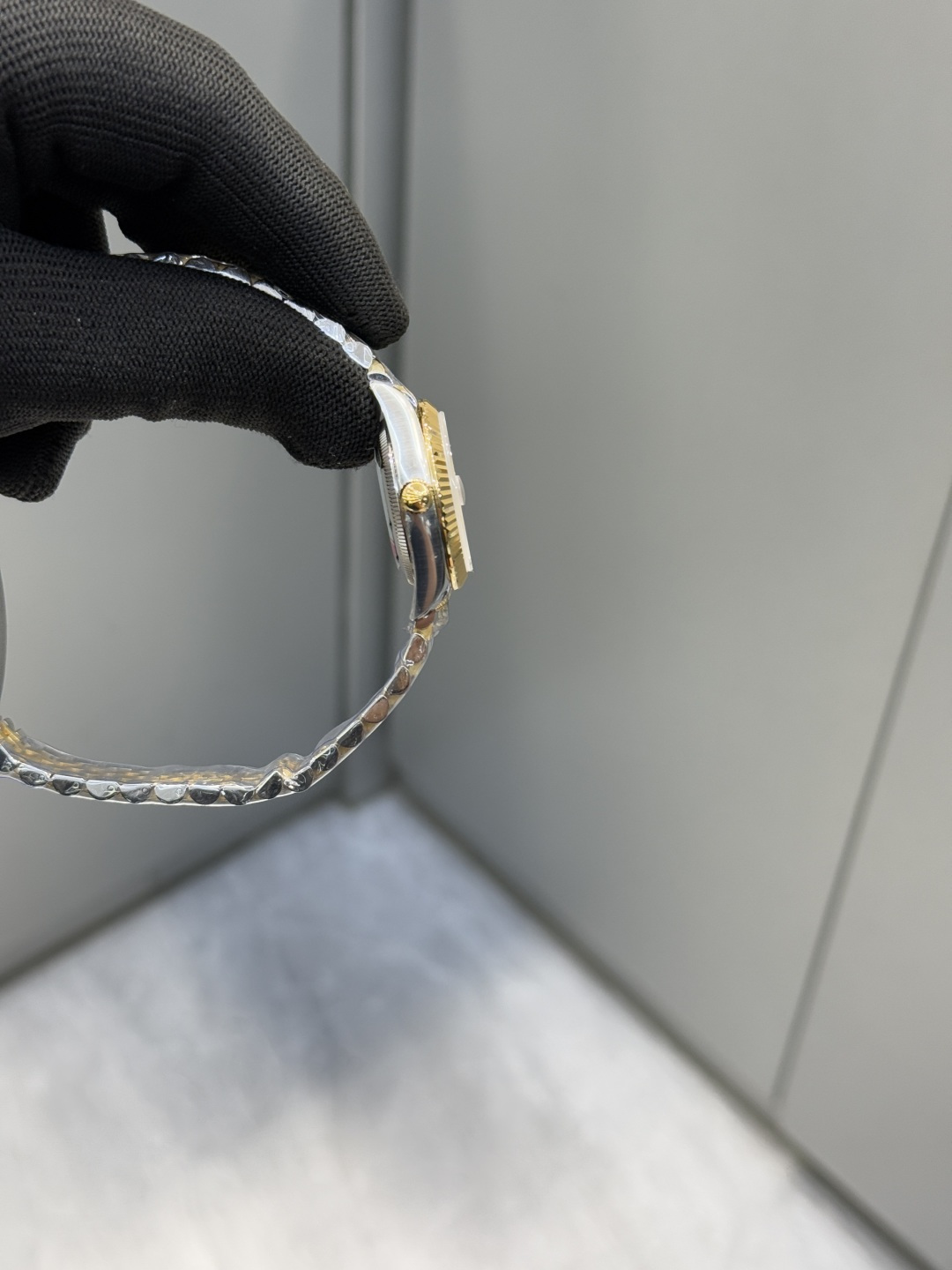 ロレックス デイトジャスト 31mm シャンパンダイヤル 画像 5