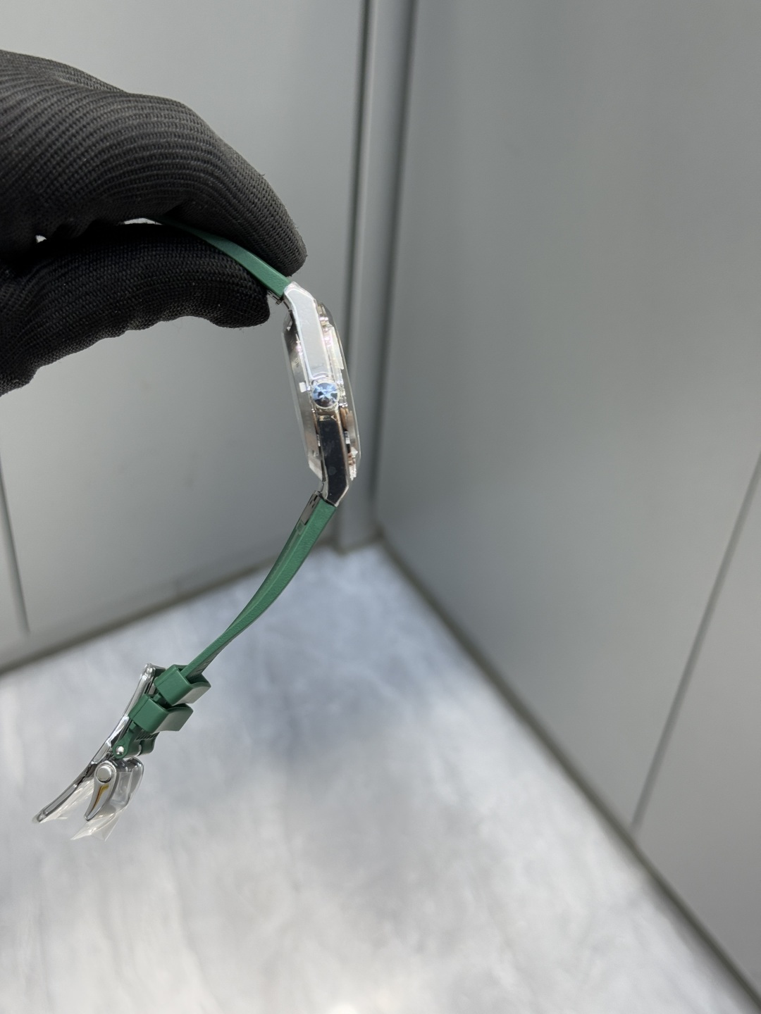 ヴァシュロン コンスタンタン Overseas 4500V グリーンダイヤル 画像 5