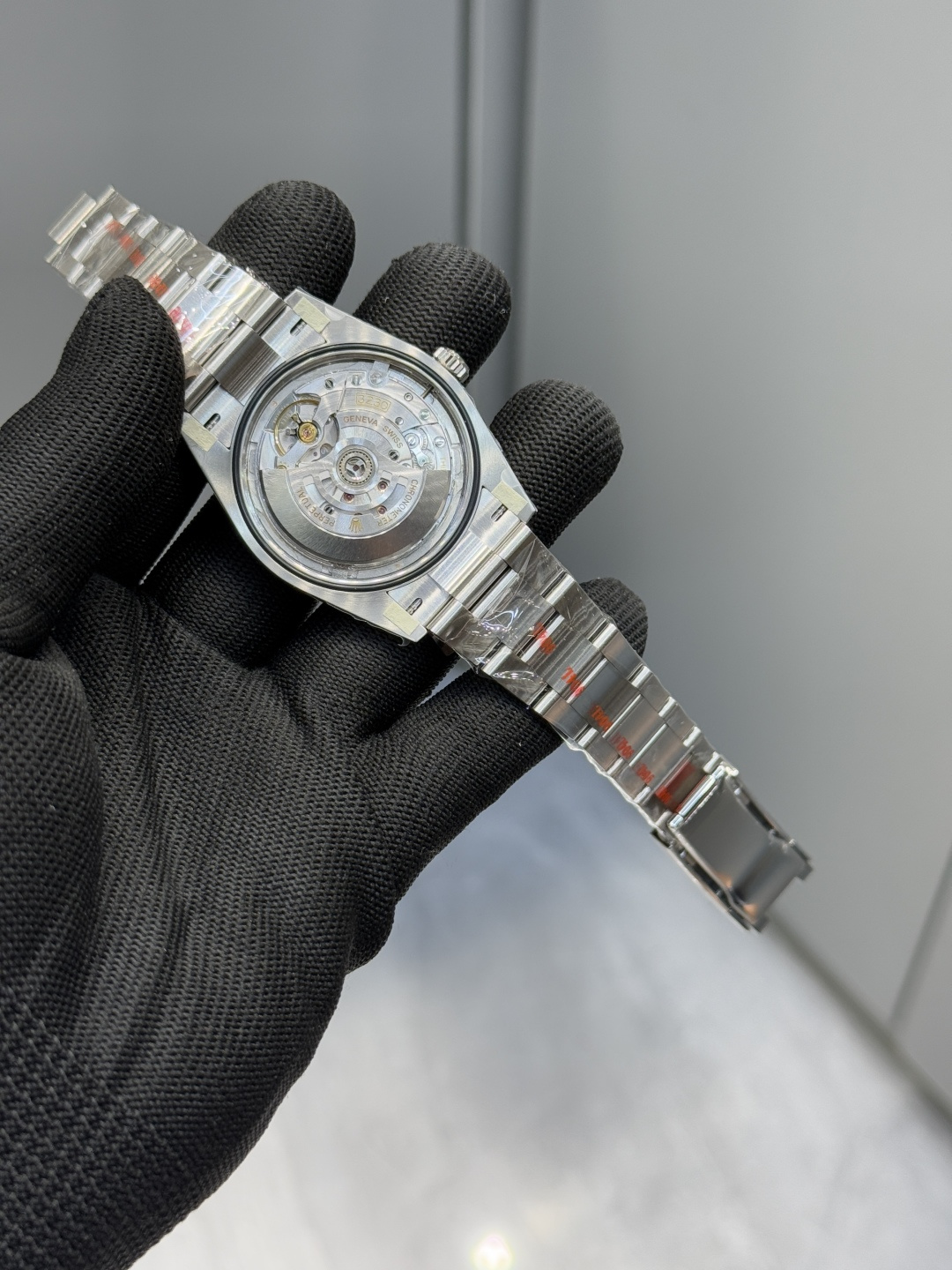 ロレックス オイスター パーペチュアル 41mm シルバーダイヤル 画像 8