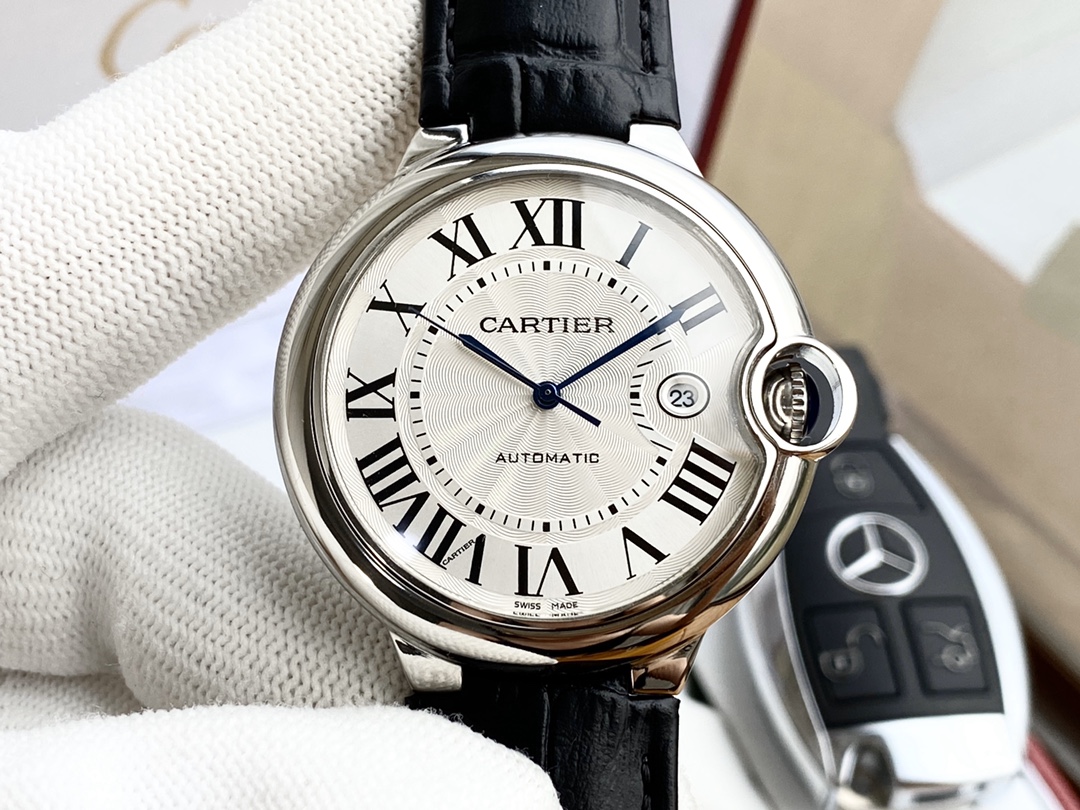 カルティエ バロン ブルー ドゥ カルティエ 42mm シルバー イエローゴールド ウォッチ 詳細画像 2