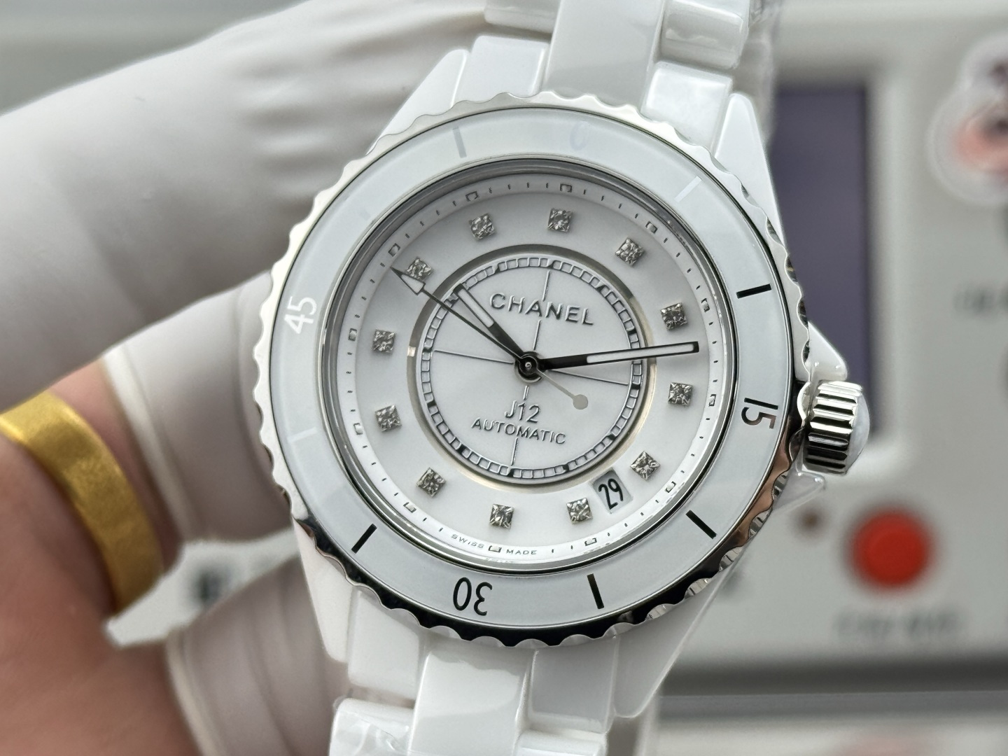 シャネル J12 セラミック シルバー オレンジ ウォッチ 画像 4