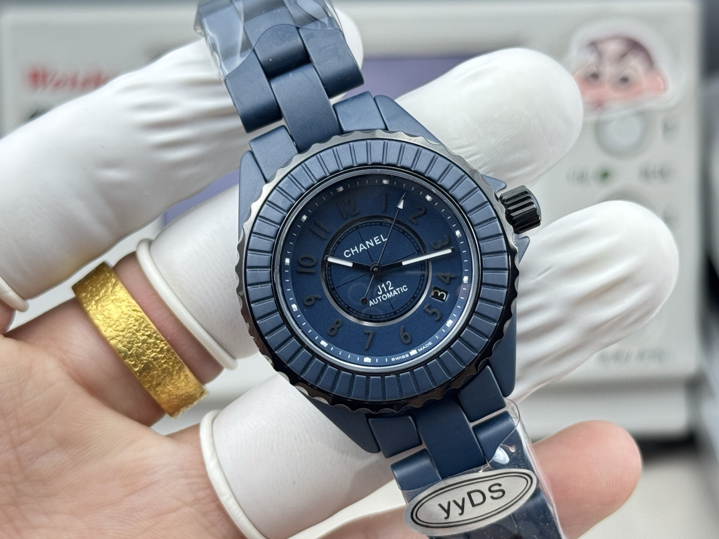 シャネル J12 ブルー セラミック ブルー シルバー ウォッチ 画像 4