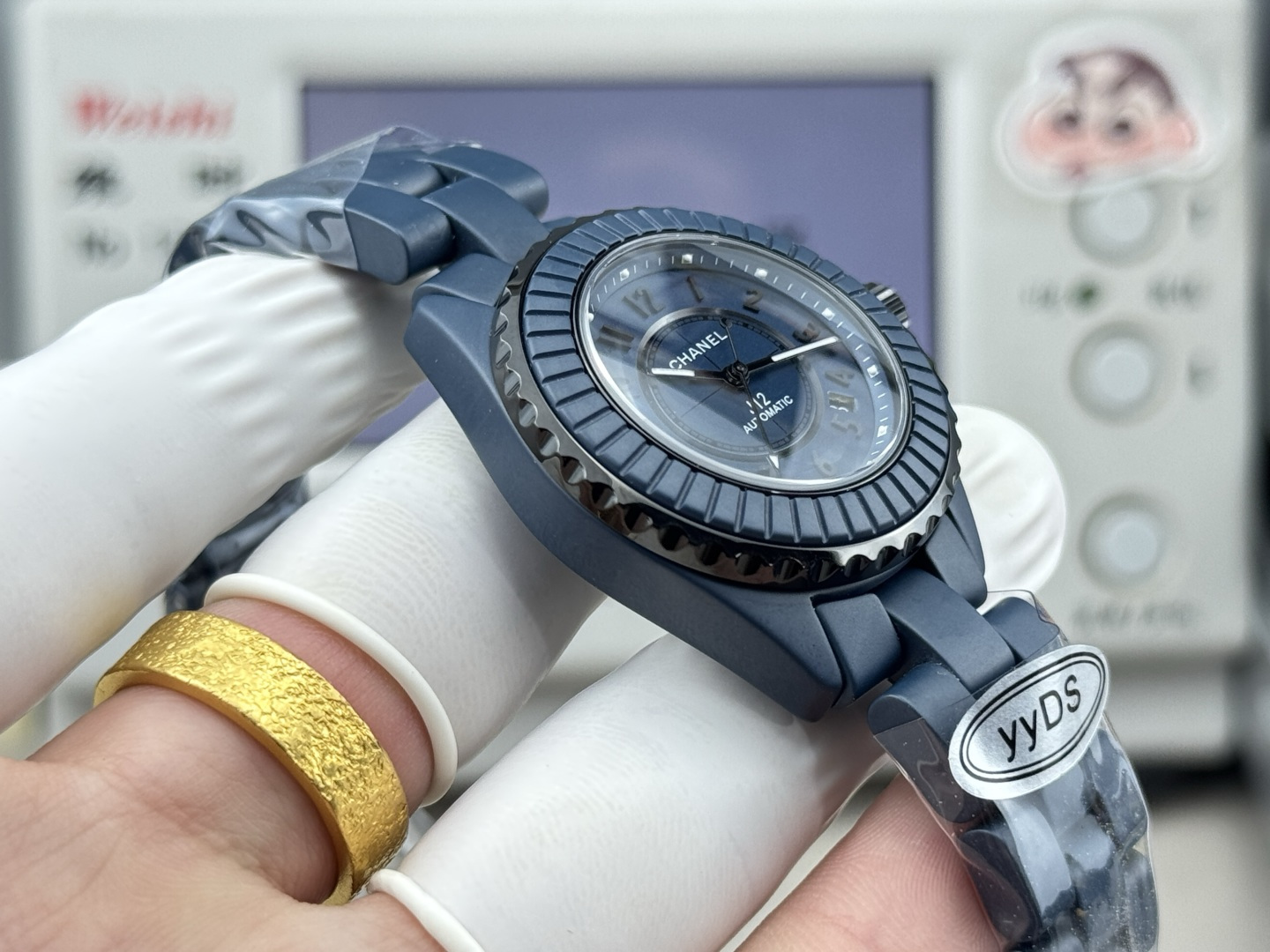 シャネル J12 ブルー セラミック ブルー シルバー ウォッチ 画像 5