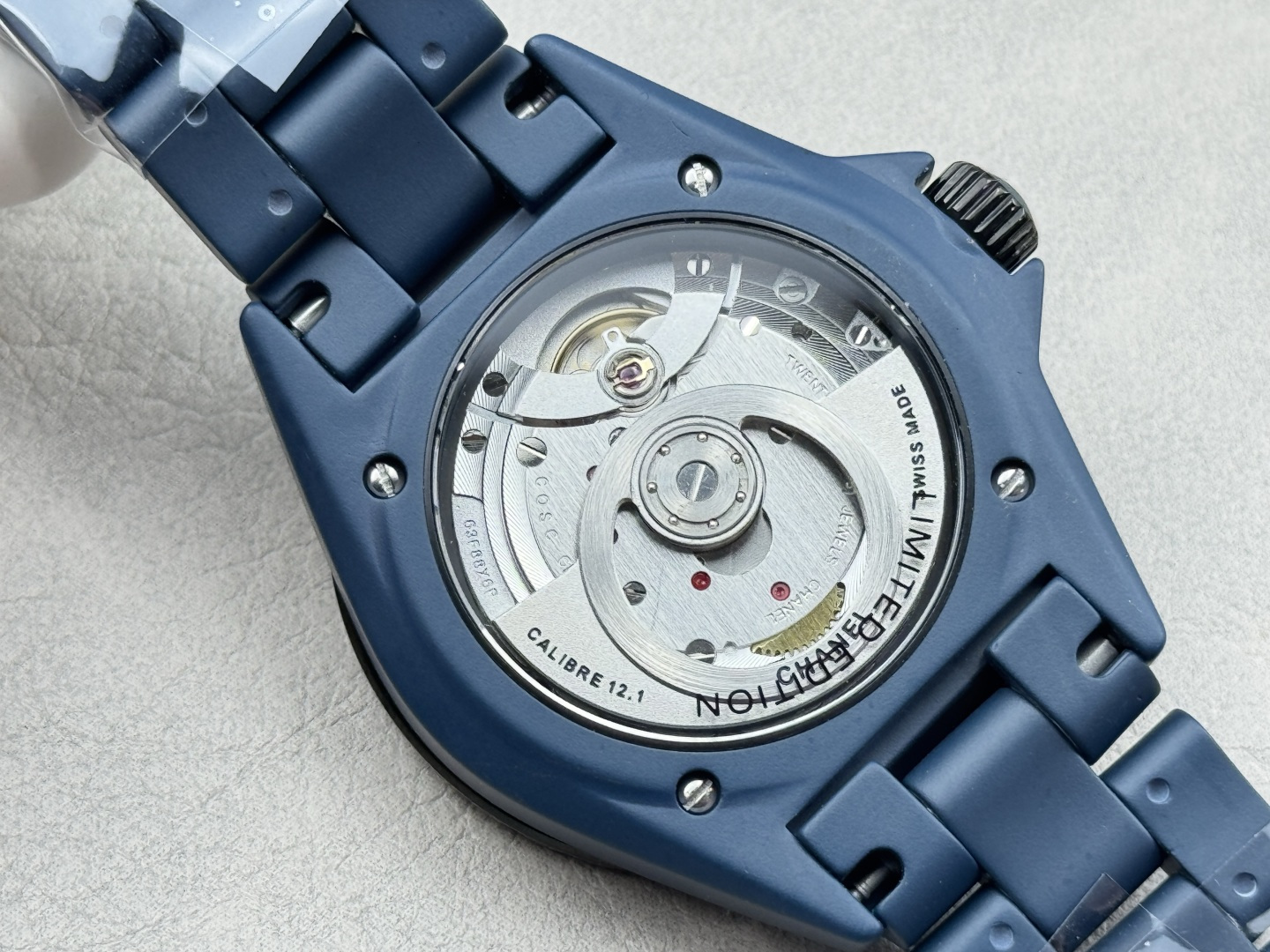 シャネル J12 ブルー セラミック ブルー シルバー ウォッチ 画像 7