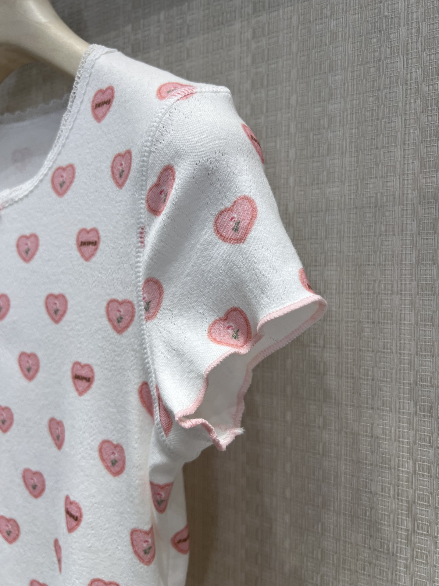 スキムズ グラフィックプリント フローラル バタフライ レーストリム ニットTシャツ 画像 8