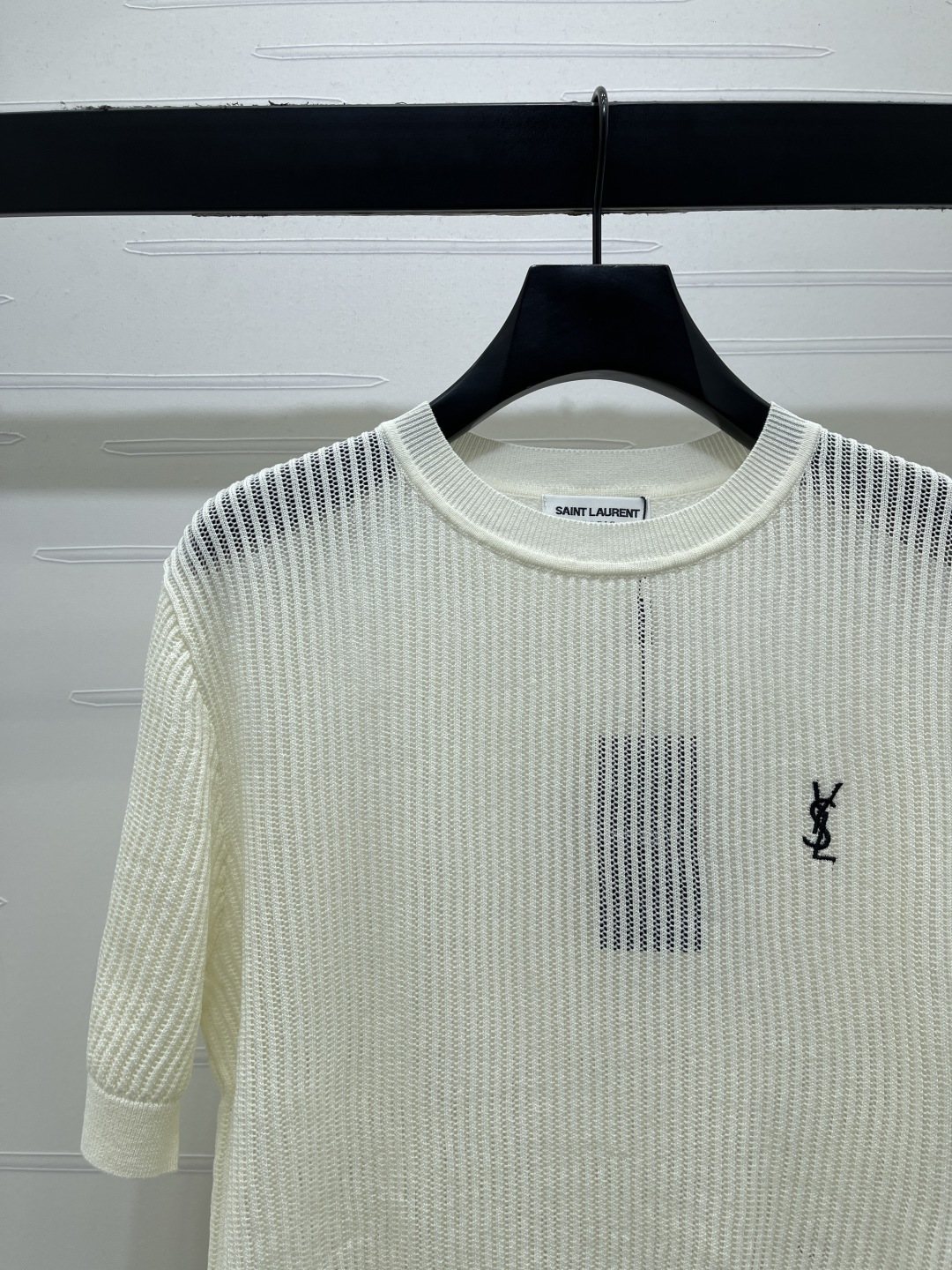 サンローラン シアー グラフィックプリント ロゴ刺繍 ハイウエスト ニットTシャツ 画像 5